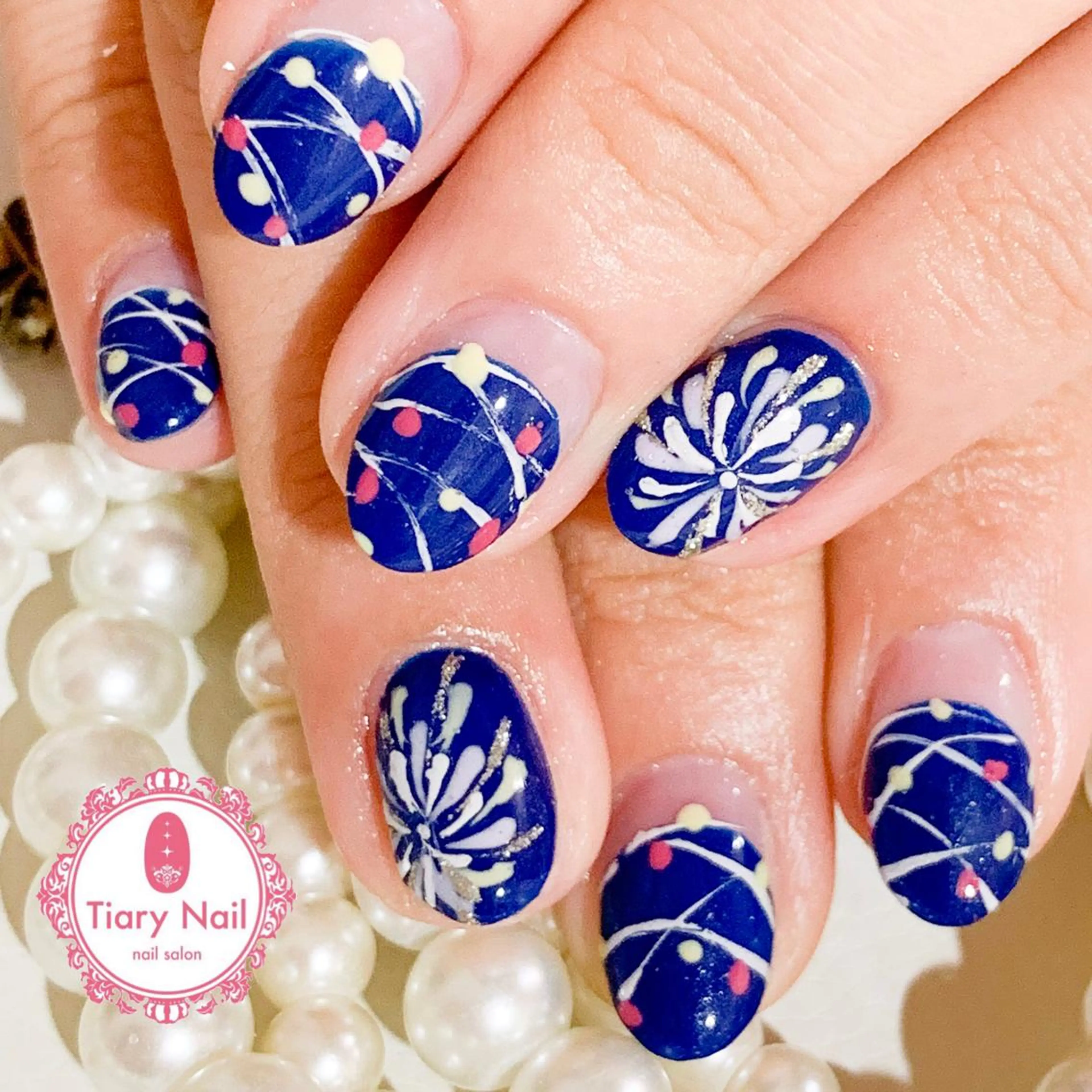 ネイル 💗🪽Tiary Nail🪽💗のネイルデザイン