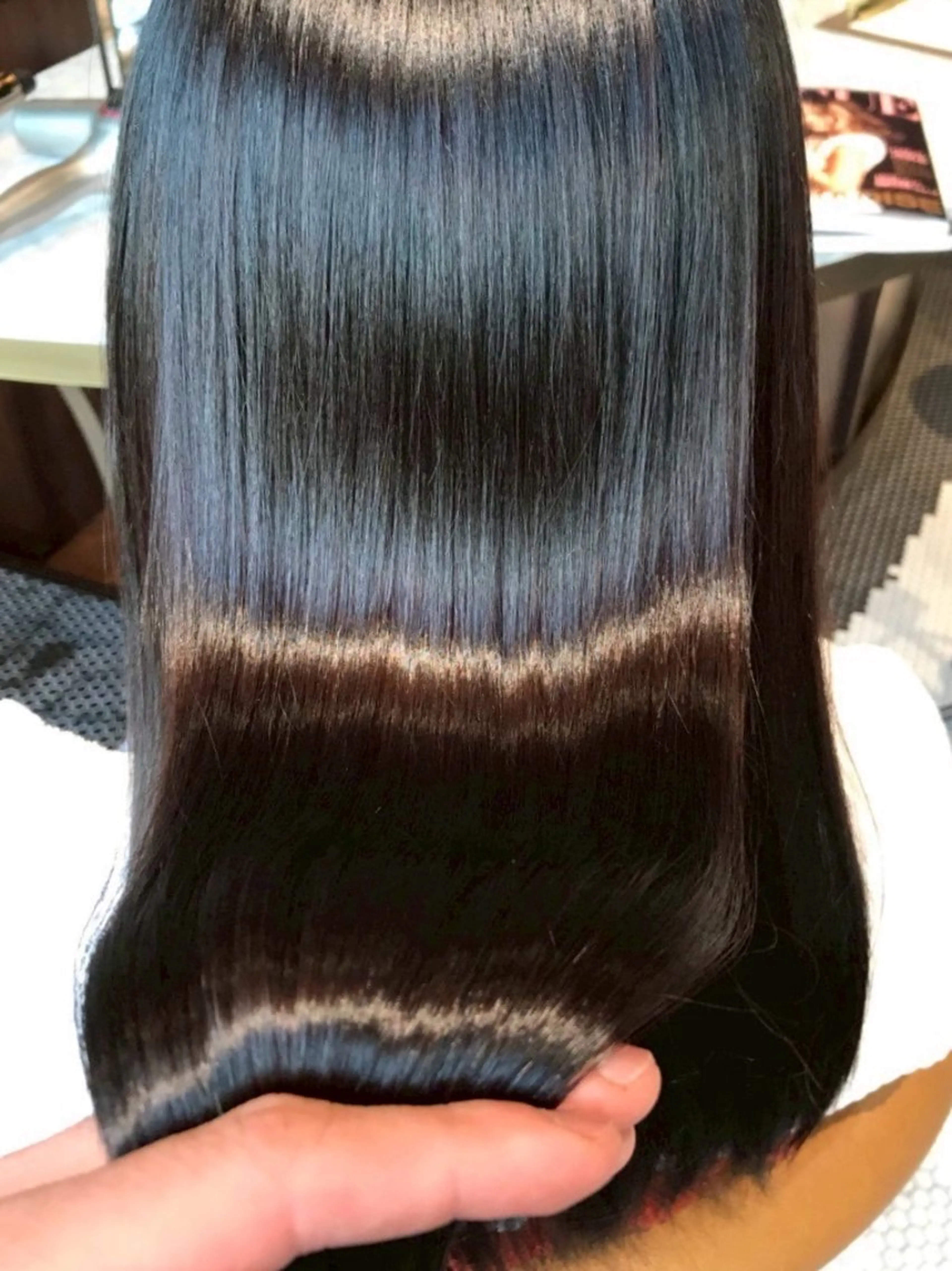 ロング カラー 海外風カラー🌿 透明感白髪染めのヘアスタイル