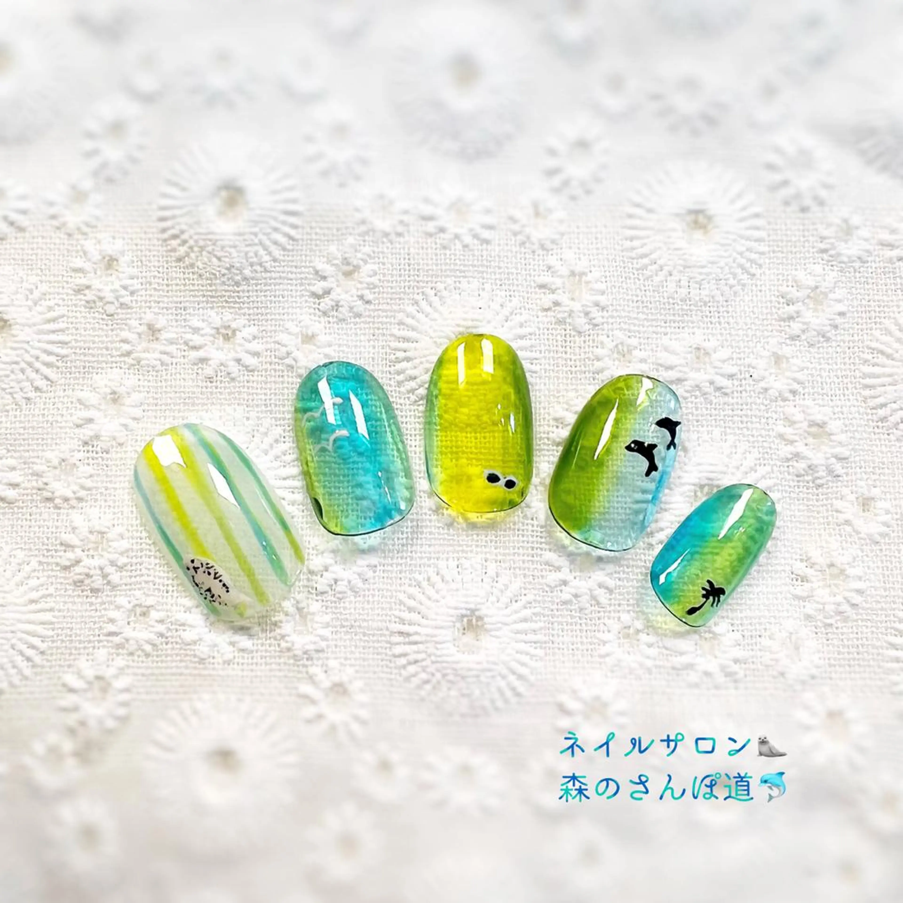 ネイル ショートネイル 森のさんぽ道のネイルデザイン