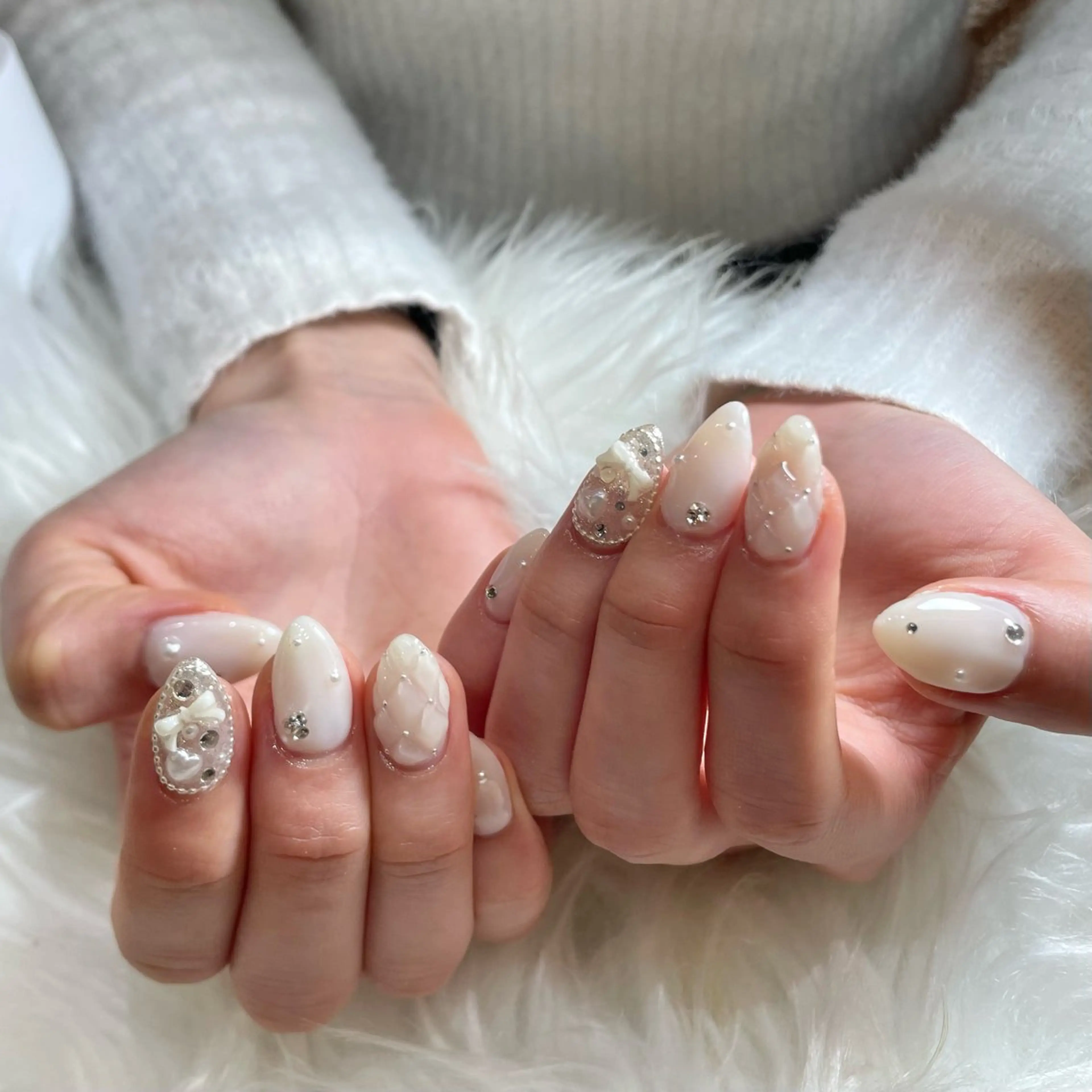 ネイル 成人式 NENE／Insta p_box_neneのネイルデザイン