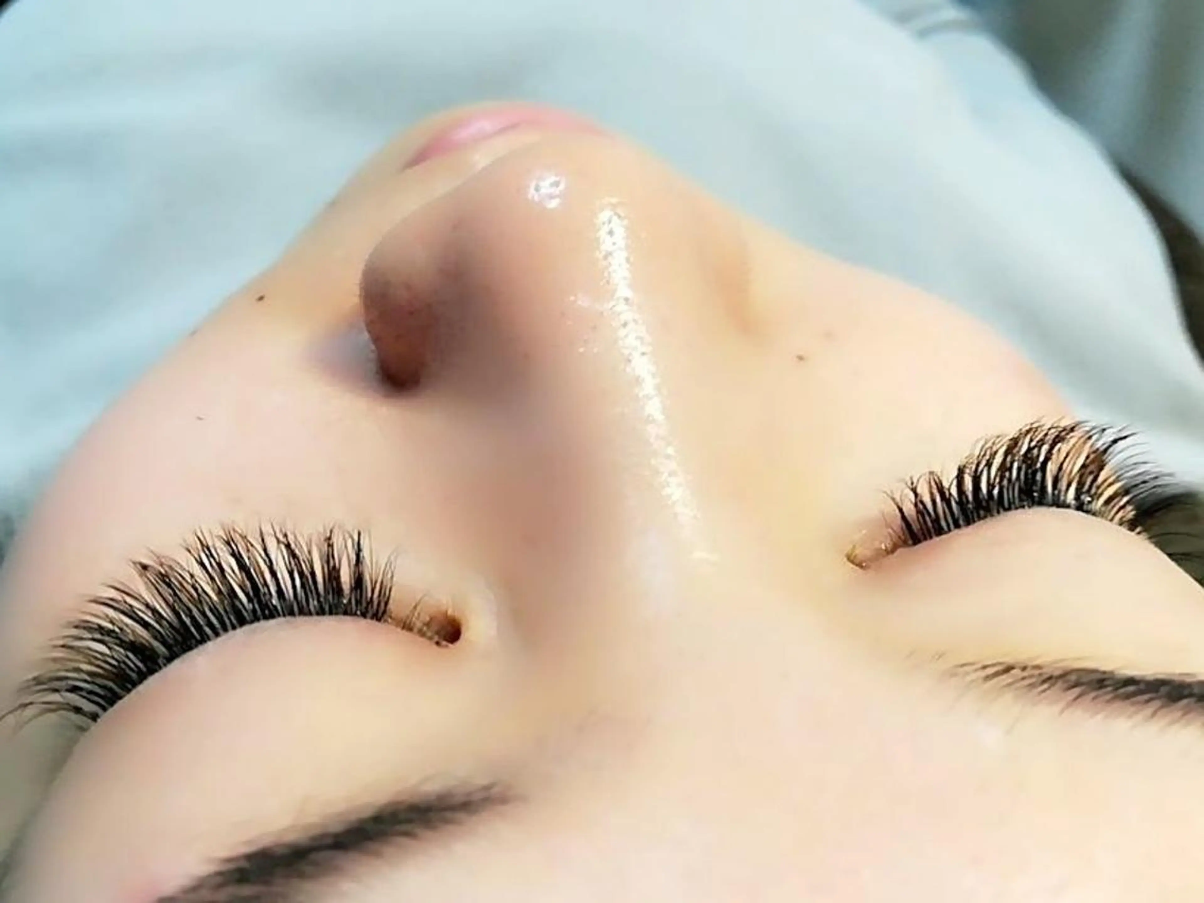 マツエク・マツパ 付け放題 キュート フラットラッシュ ナチュラル セーブル マツエク 吉岡 ゆうなのマツエク・マツパデザイン