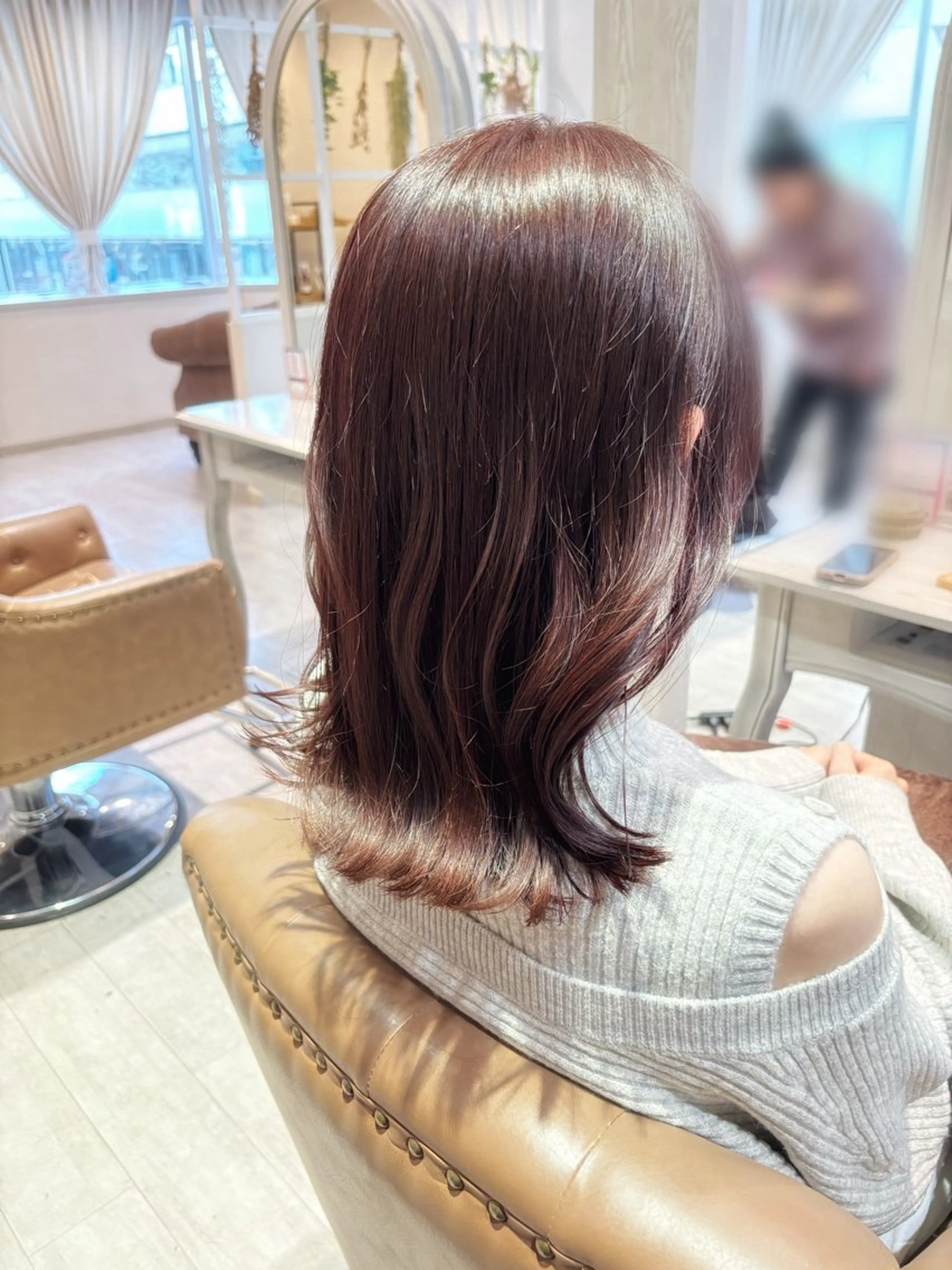 ミディアム カット ヘアカラー トリートメント 菅野 凪紗のヘアスタイル