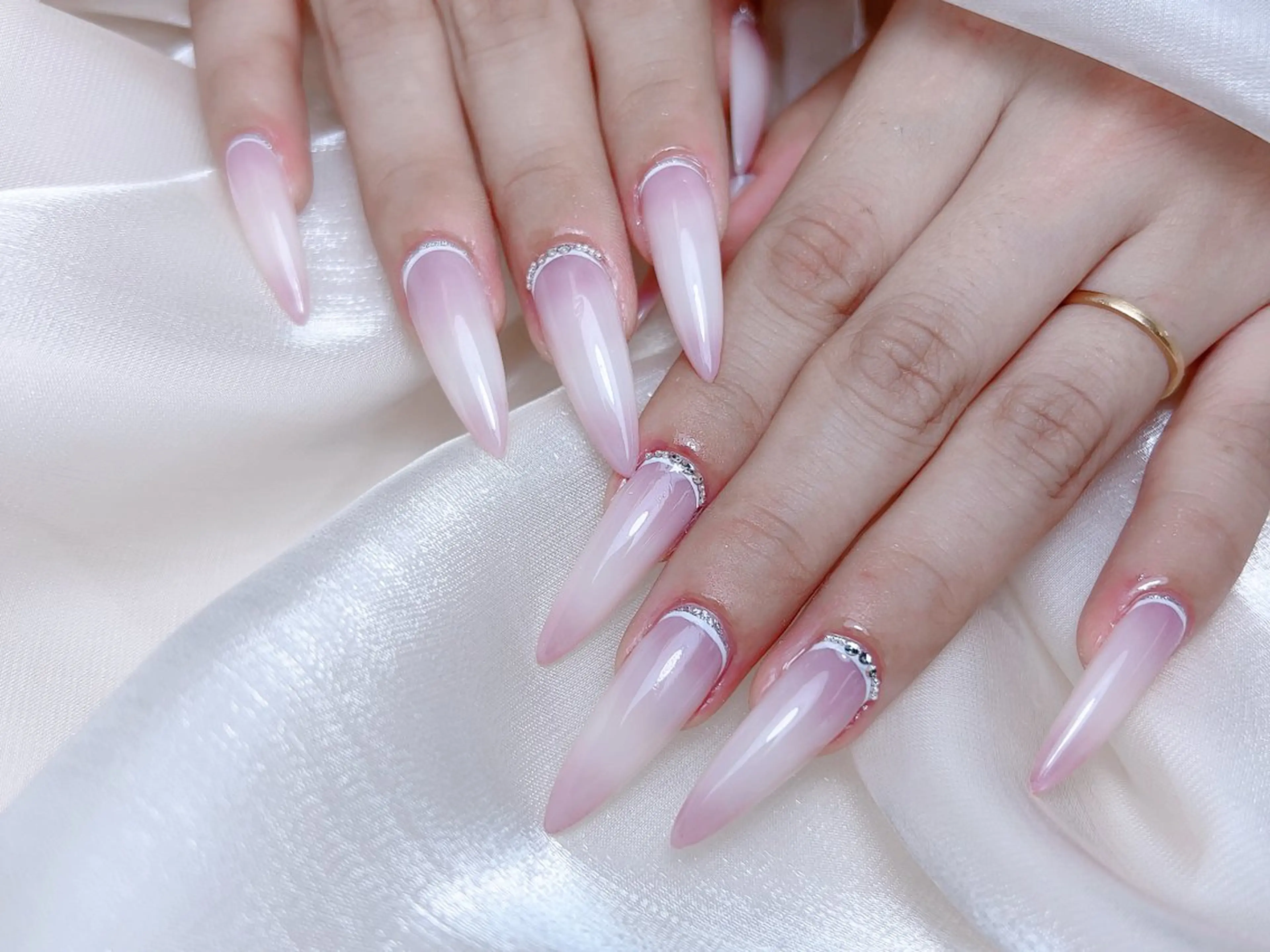 ネイル ハンドネイル M🌷nail 長さだし専門店のネイルデザイン