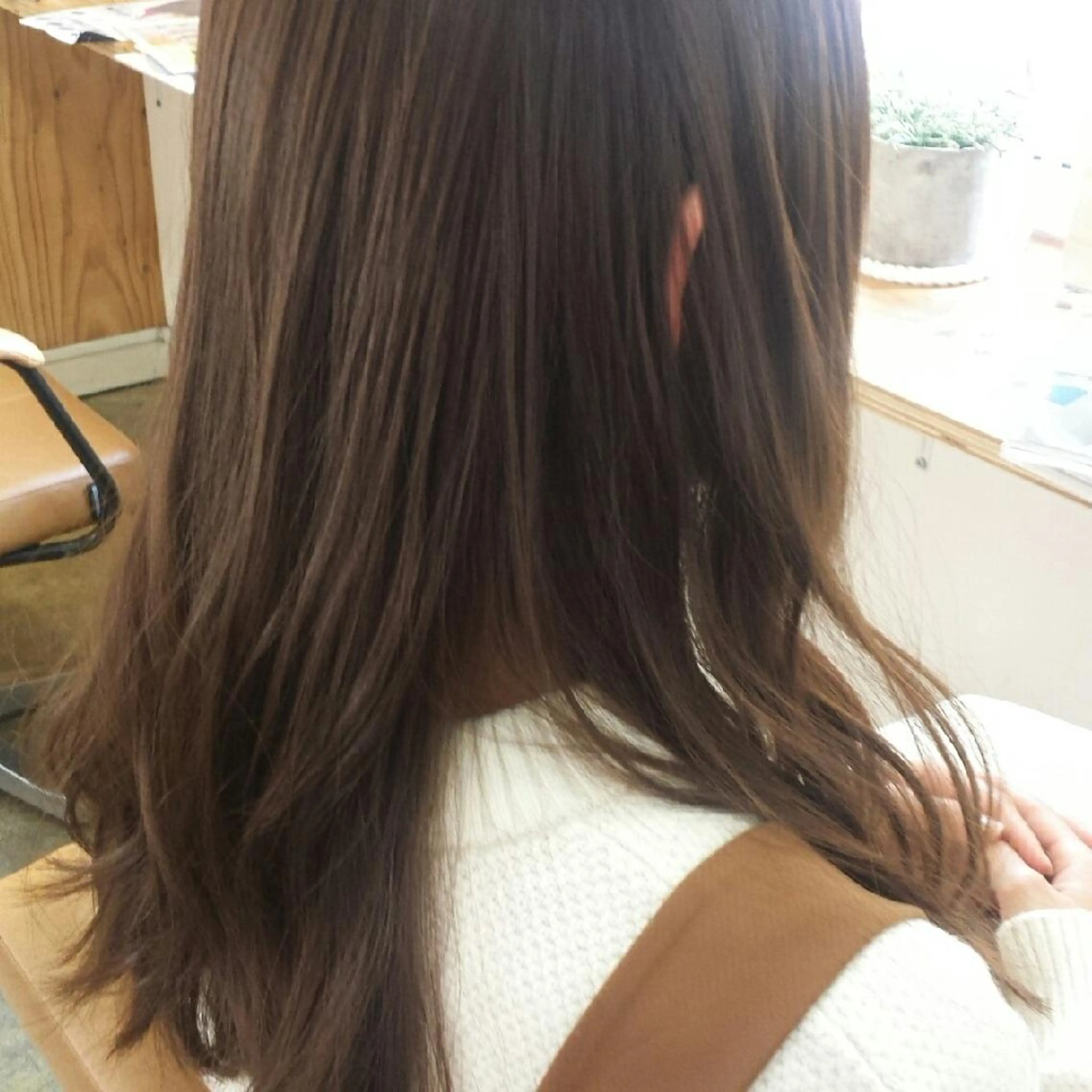 セミロング 🔳髪質改善🔳 岡本陽のヘアスタイル