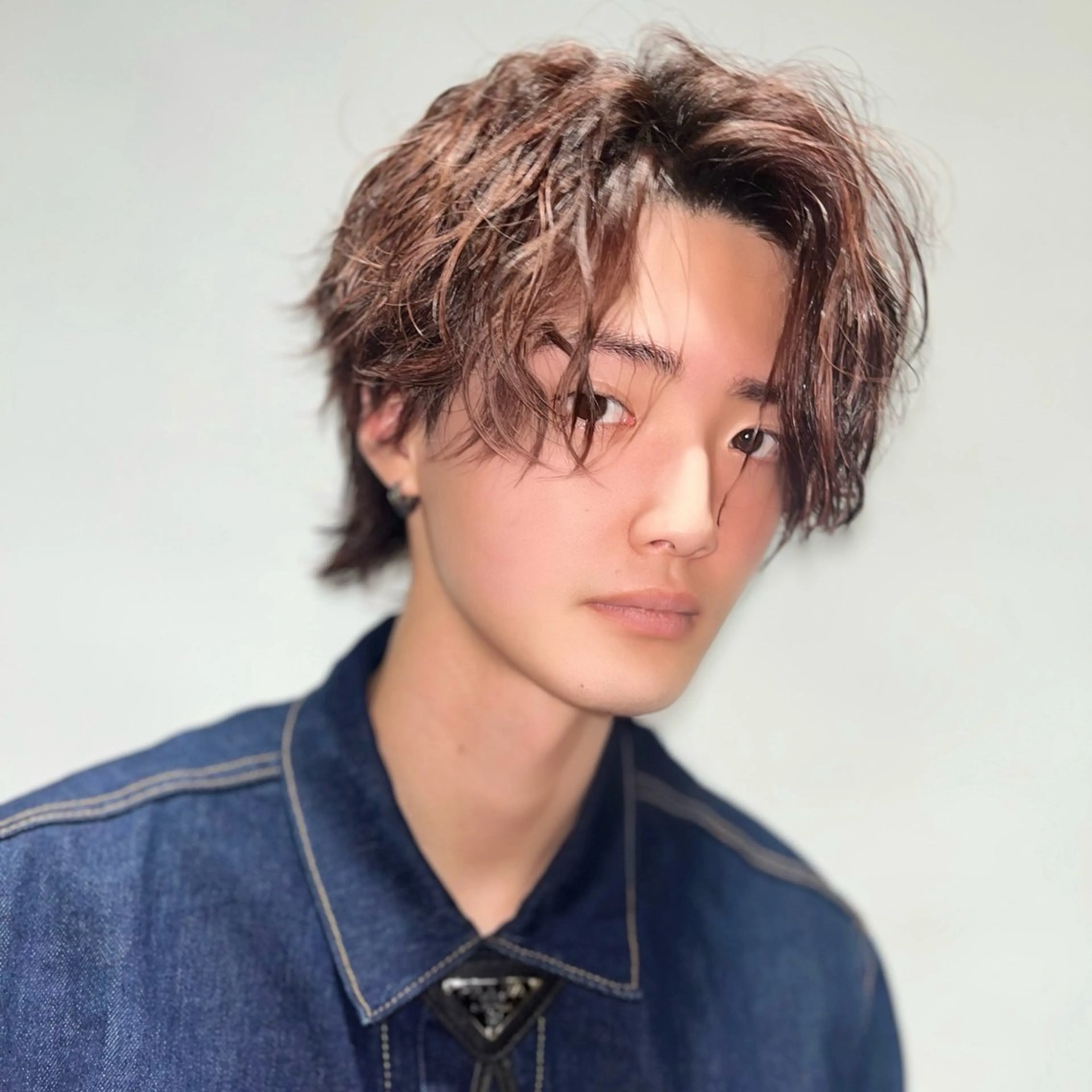 ショート パーマ メンズ メンズウルフカット ウルフカット 韓国ヘア/ハイトーン /髪質改善/ウチダのヘアスタイル