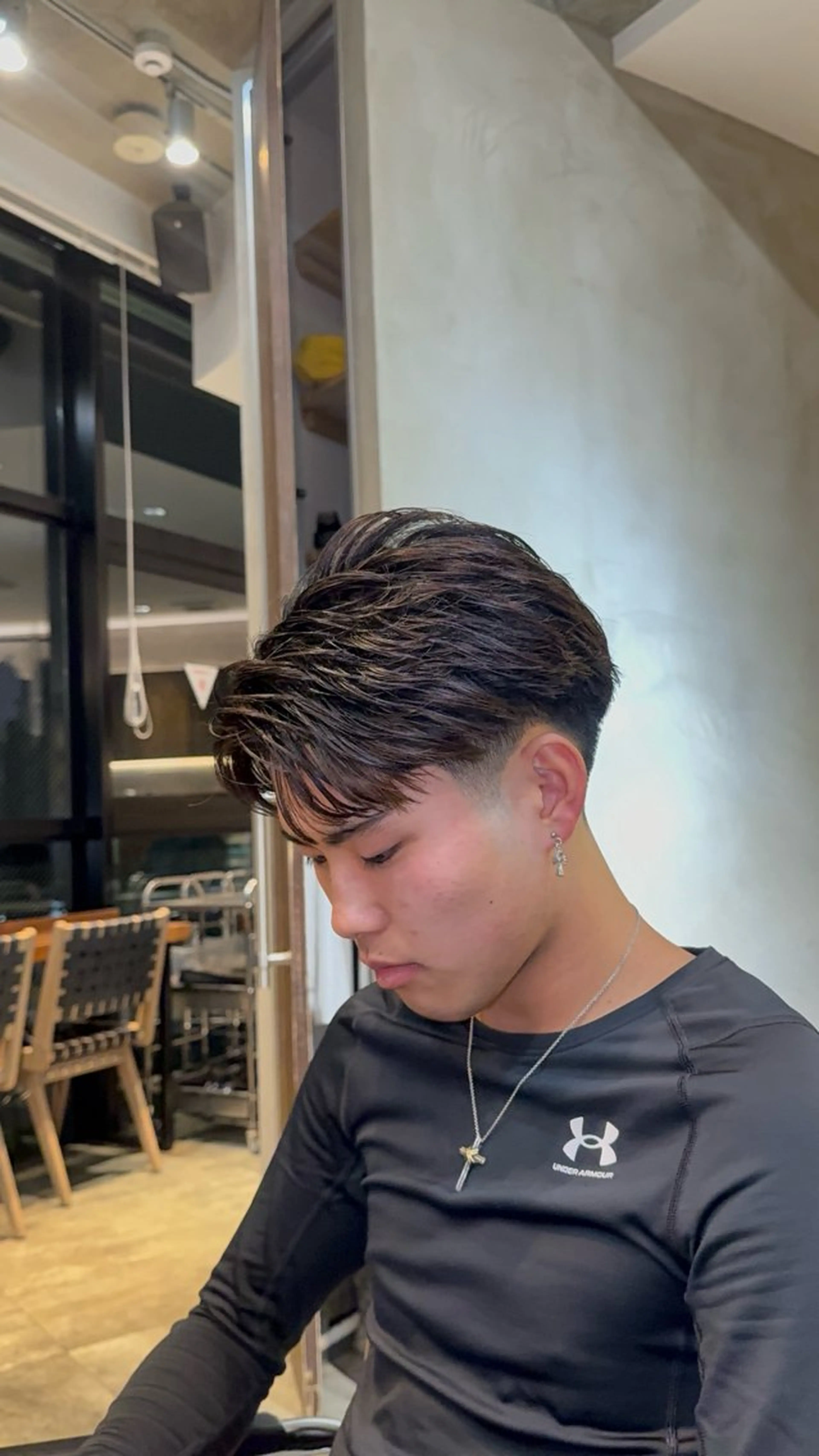 ショート メンズ センターパート フェードカット フェザーパーマ メンズパーマ ショートヘア カット パーマ トリートメント 渋谷/パーマ /フェード/ 千尋のヘアスタイル