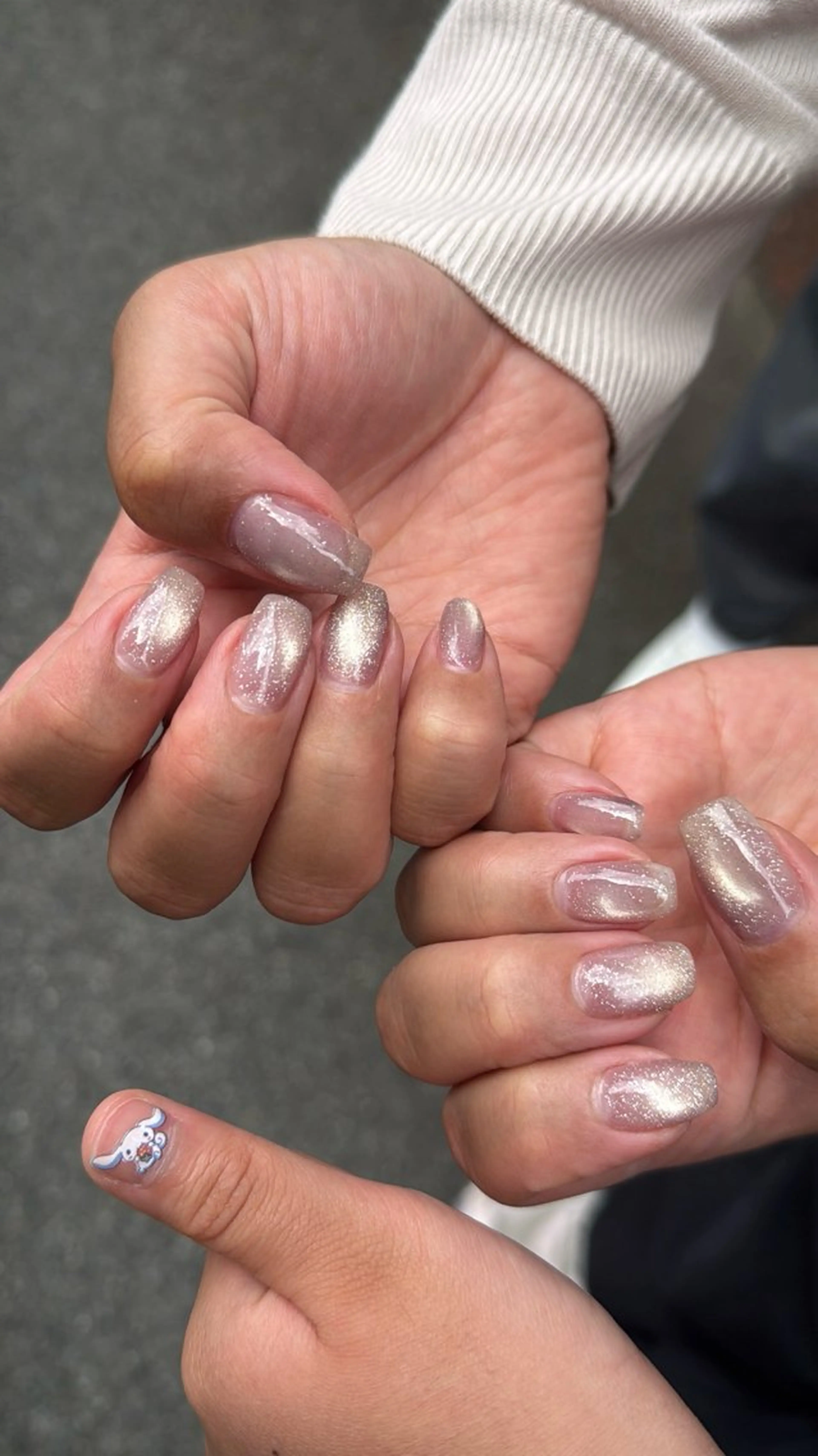 ネイル フラッシュネイル フラッシュマグ フットネイル フレンチネイル 韓国ネイル ハンドネイル SAKU nail 作島茜のネイルデザイン