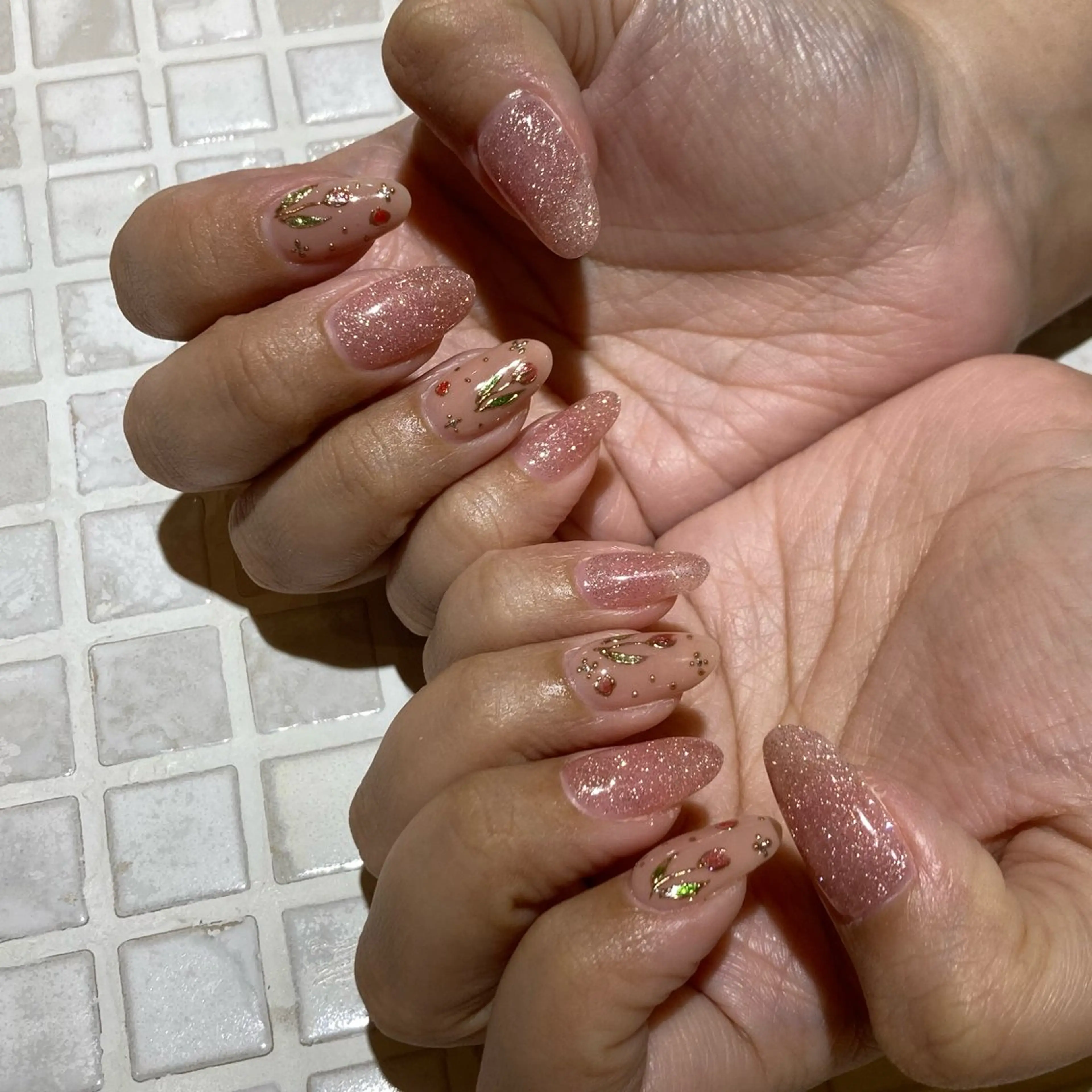 ネイル AlohaLuana 🌺 naoのネイルデザイン