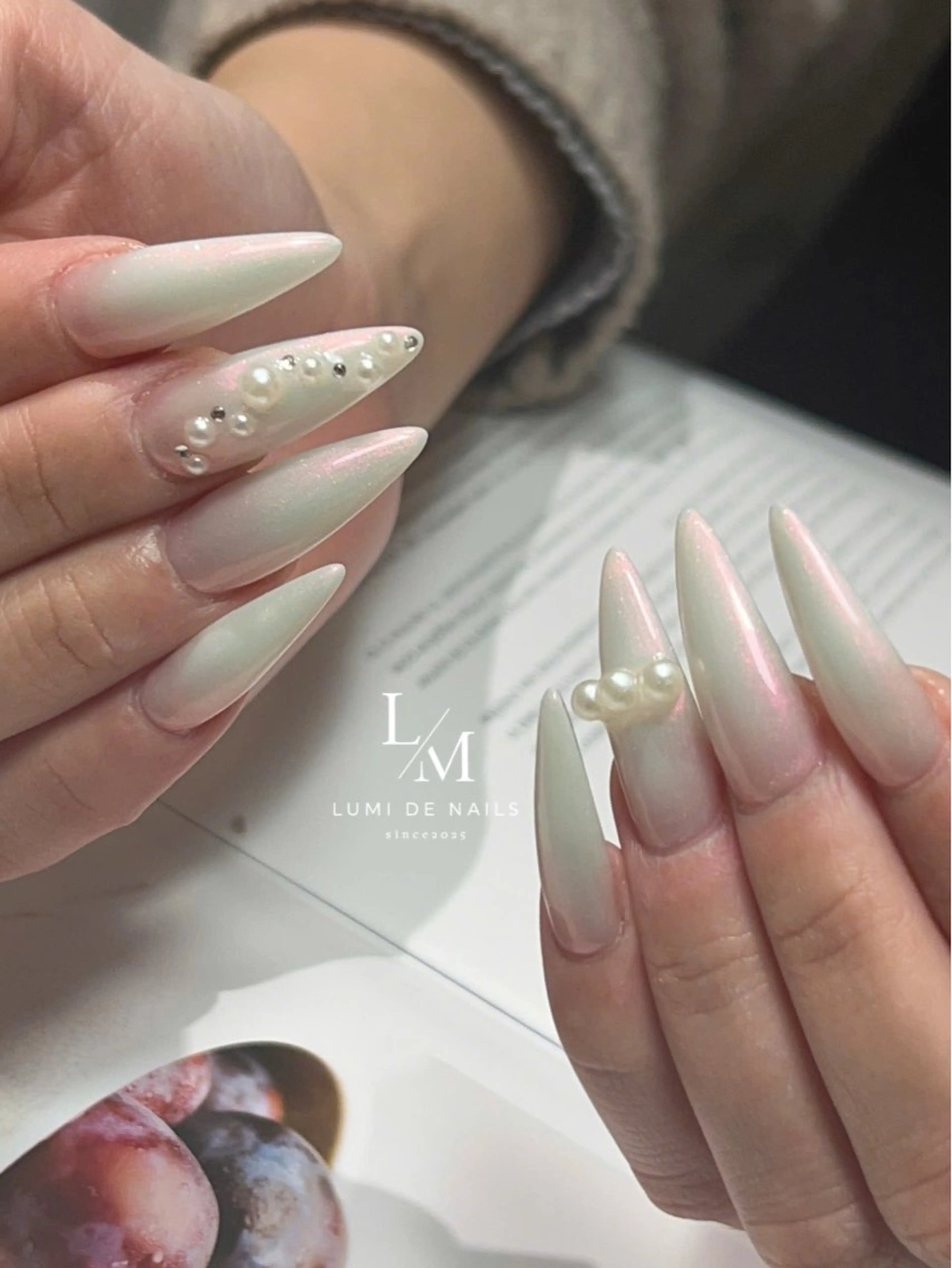 ネイル グラデーション ラメ(グリッター) マグネットネイル ミラーネイル ニュアンスネイル ハンドネイル Lumi de nailsのネイルデザイン
