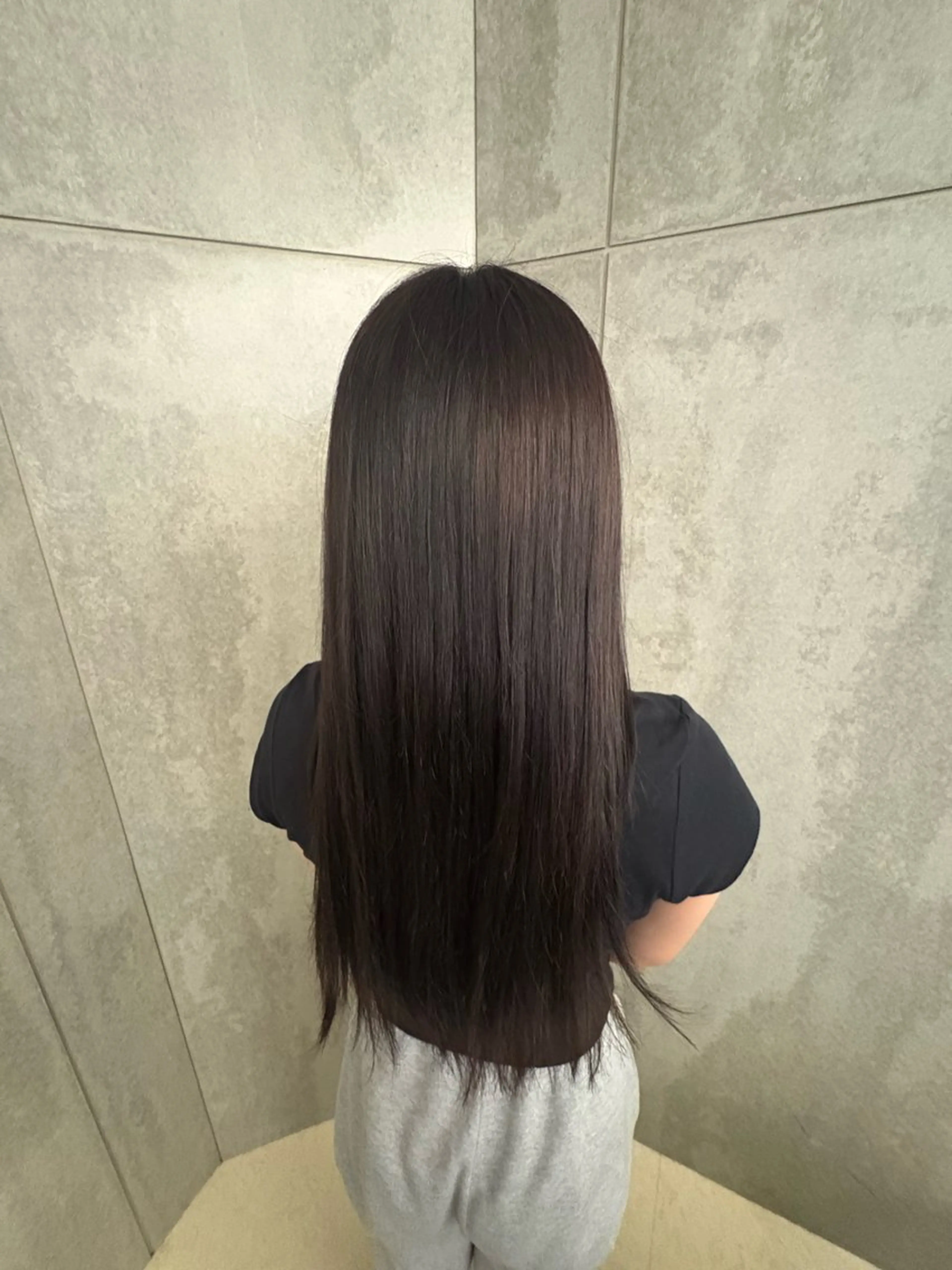 セミロング ヘアカラー 山口 來桃のヘアスタイル