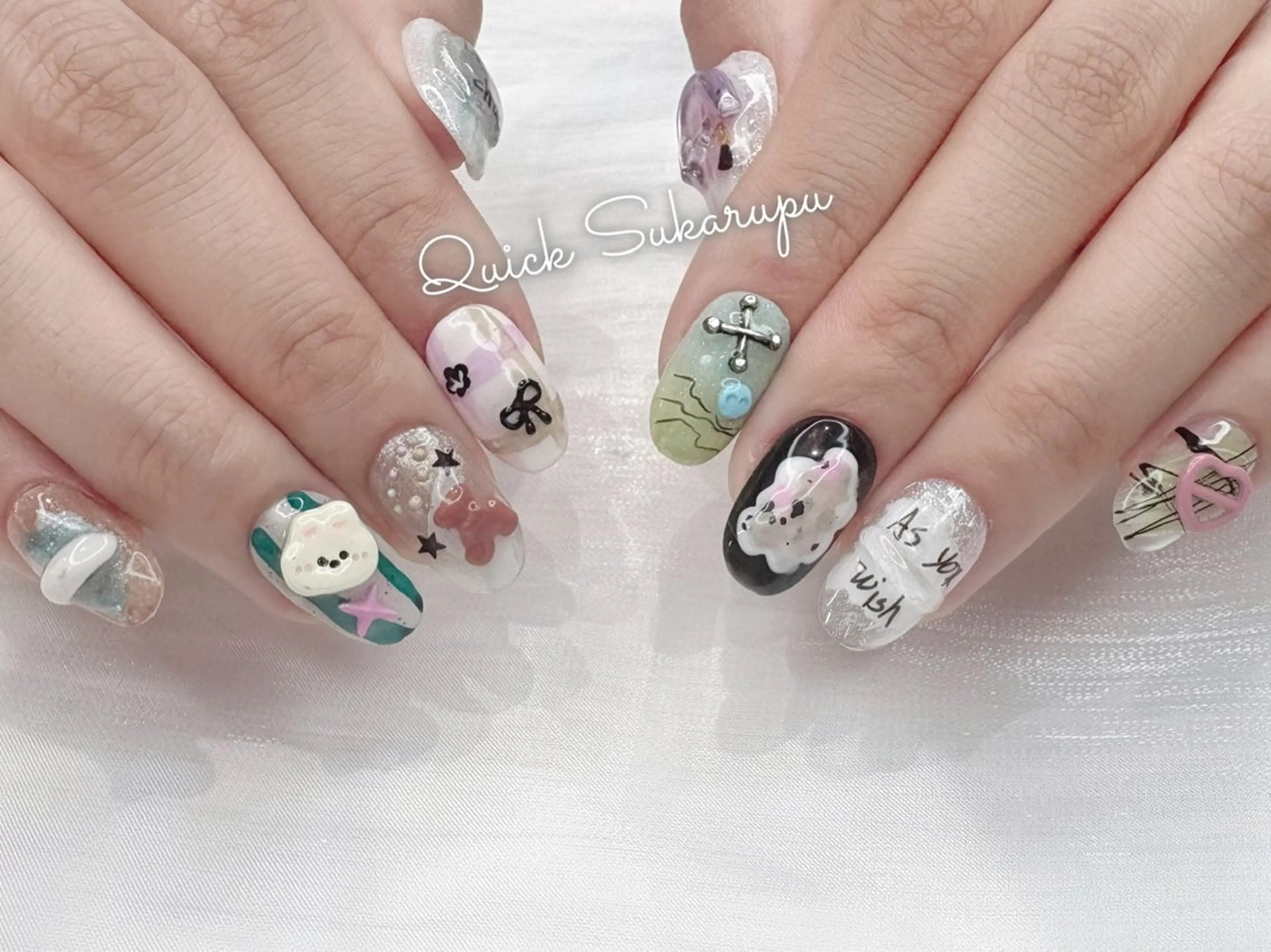 ネイル ハンドネイル ハンドケア Quick Sukarupu新宿のネイルデザイン