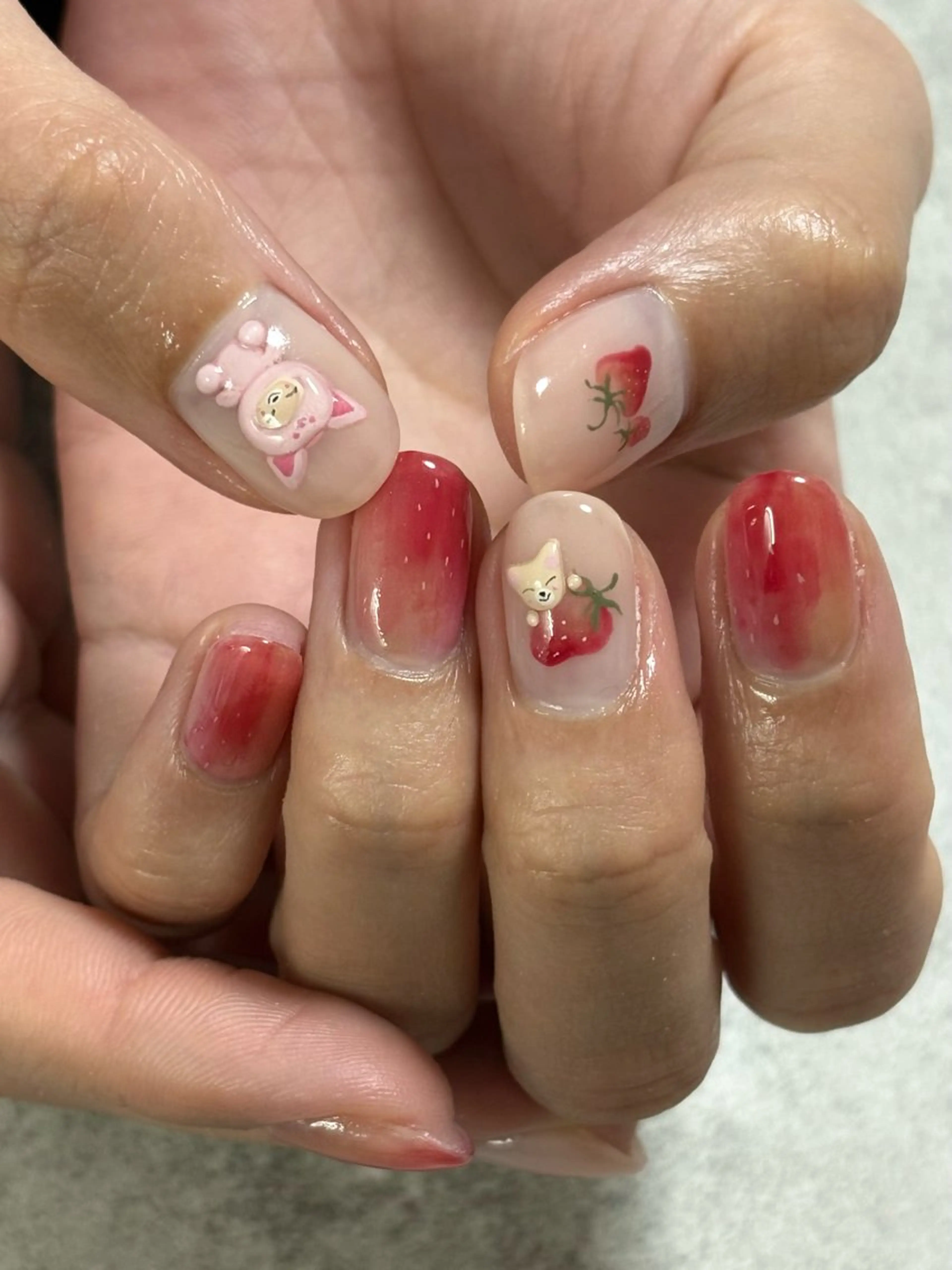 ネイル ハンドネイル FIORITURA Maikoのネイルデザイン