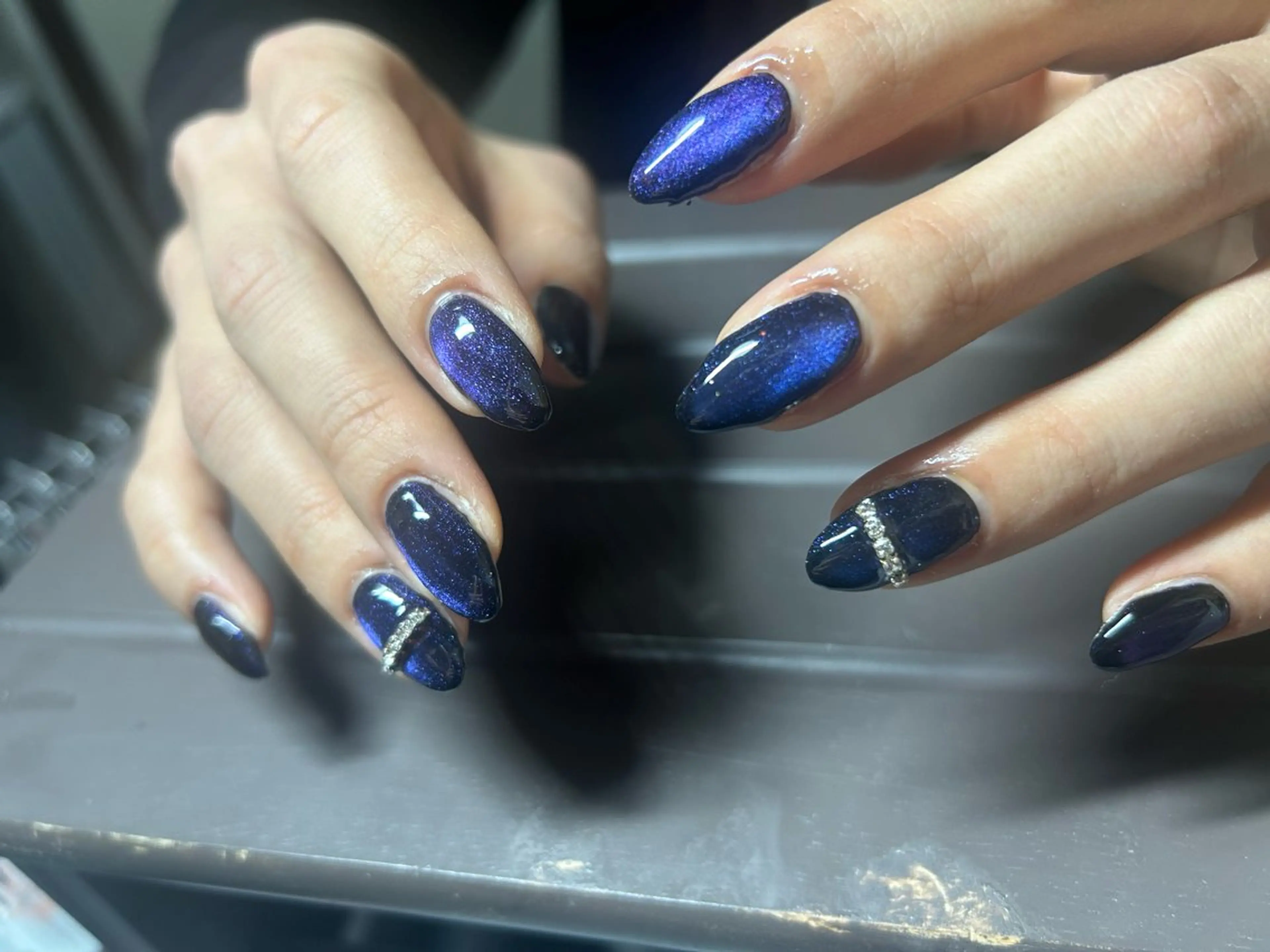 ネイル ブルー マグネットネイル じょん。 ネイルのネイルデザイン