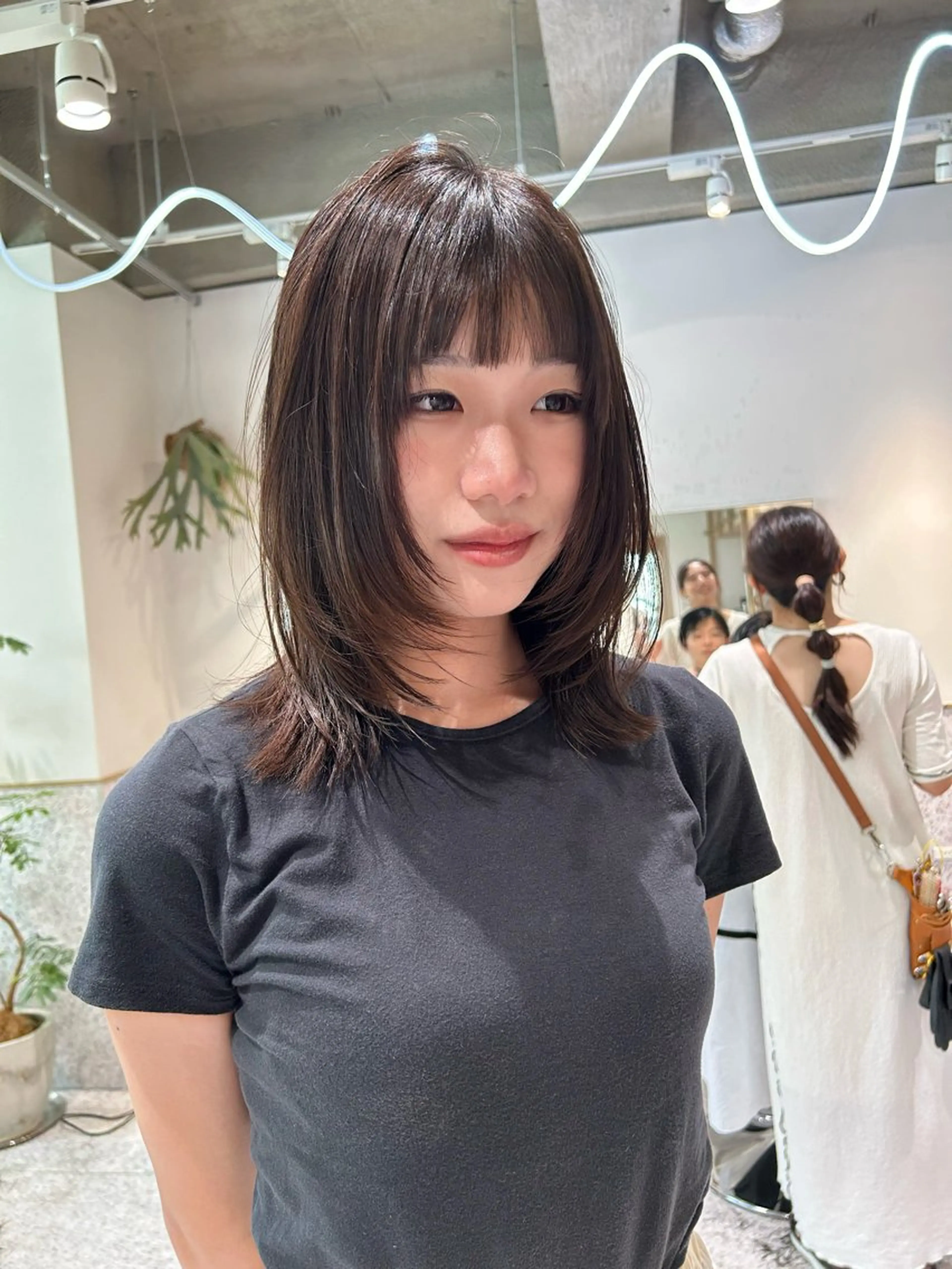 ミディアム カラー ヘアアレンジ カット トレンドlayer cut💐mihoのヘアスタイル