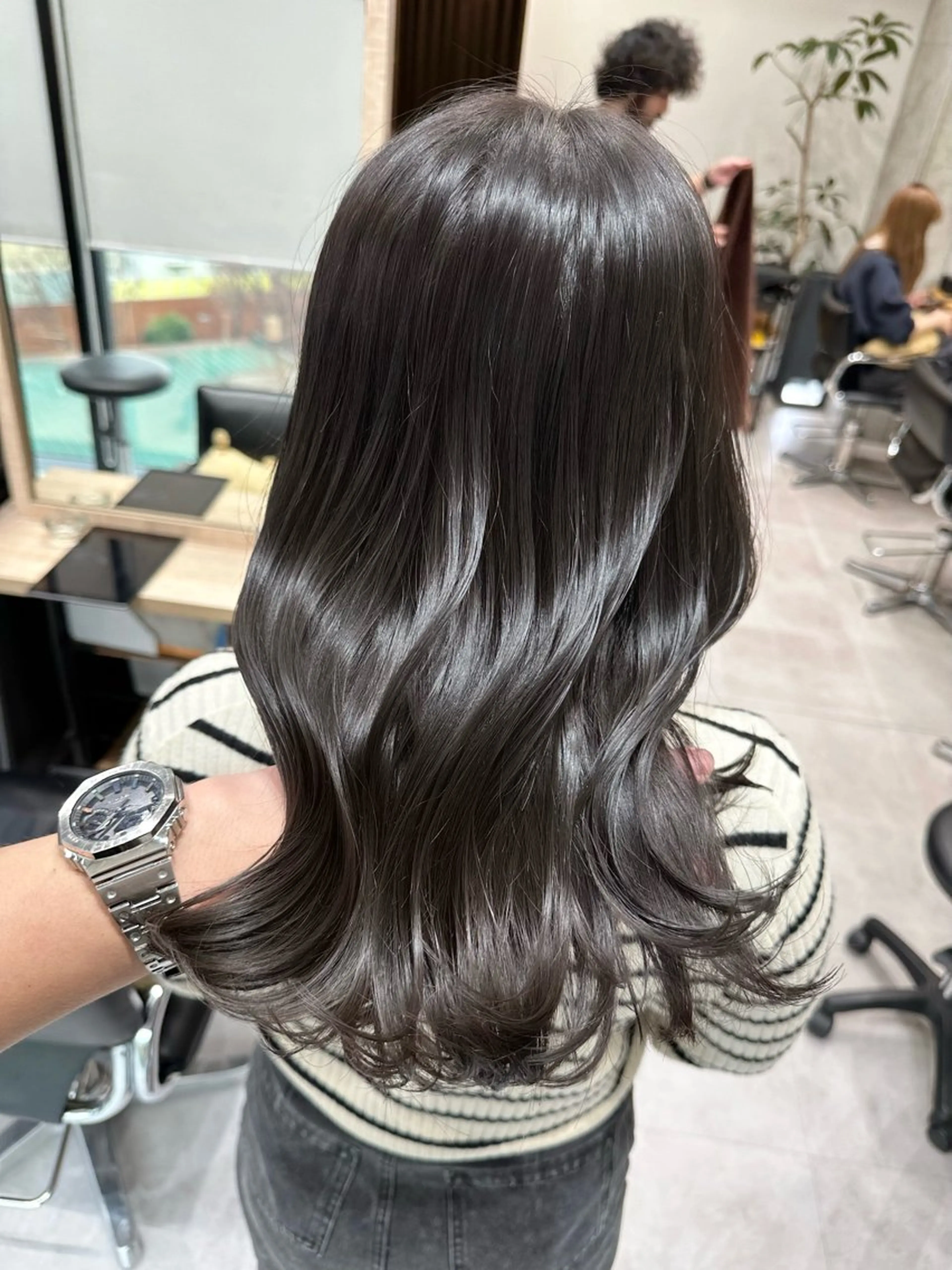 ミディアム カット ヘアカラー トリートメント ✨透明感カラー/縮毛 恵比寿HAYATO✨のヘアスタイル