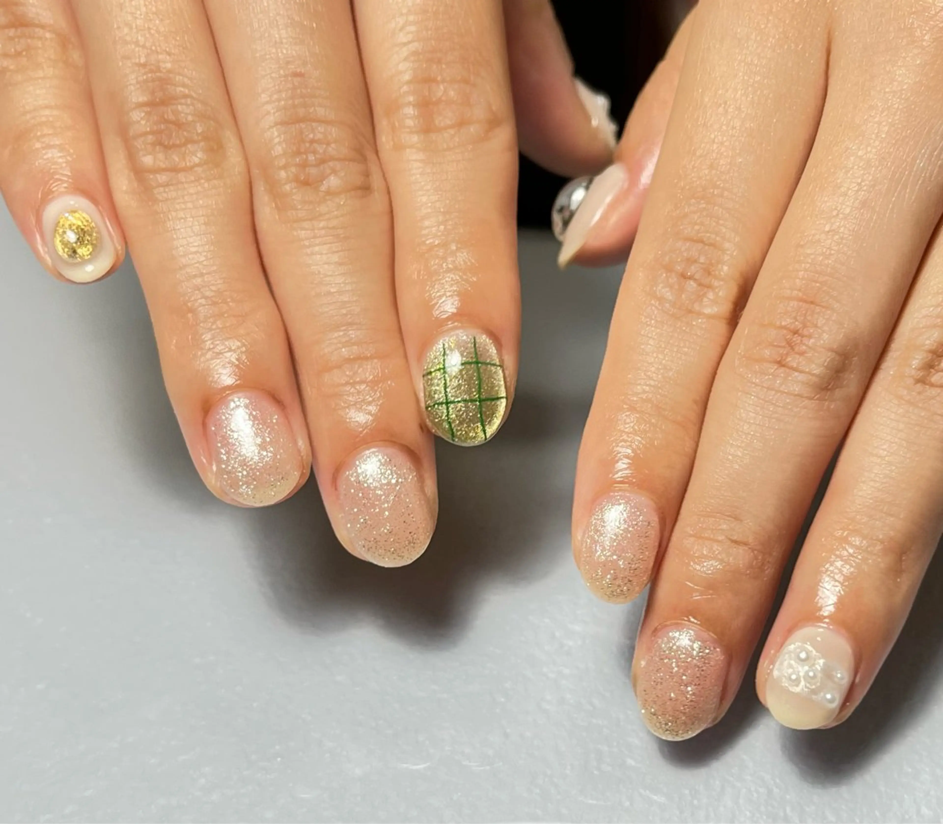 ネイル レース ラメ(グリッター) ぷっくりネイル 夏ネイル tsumeya ゆるかわ手描きネイルのネイルデザイン