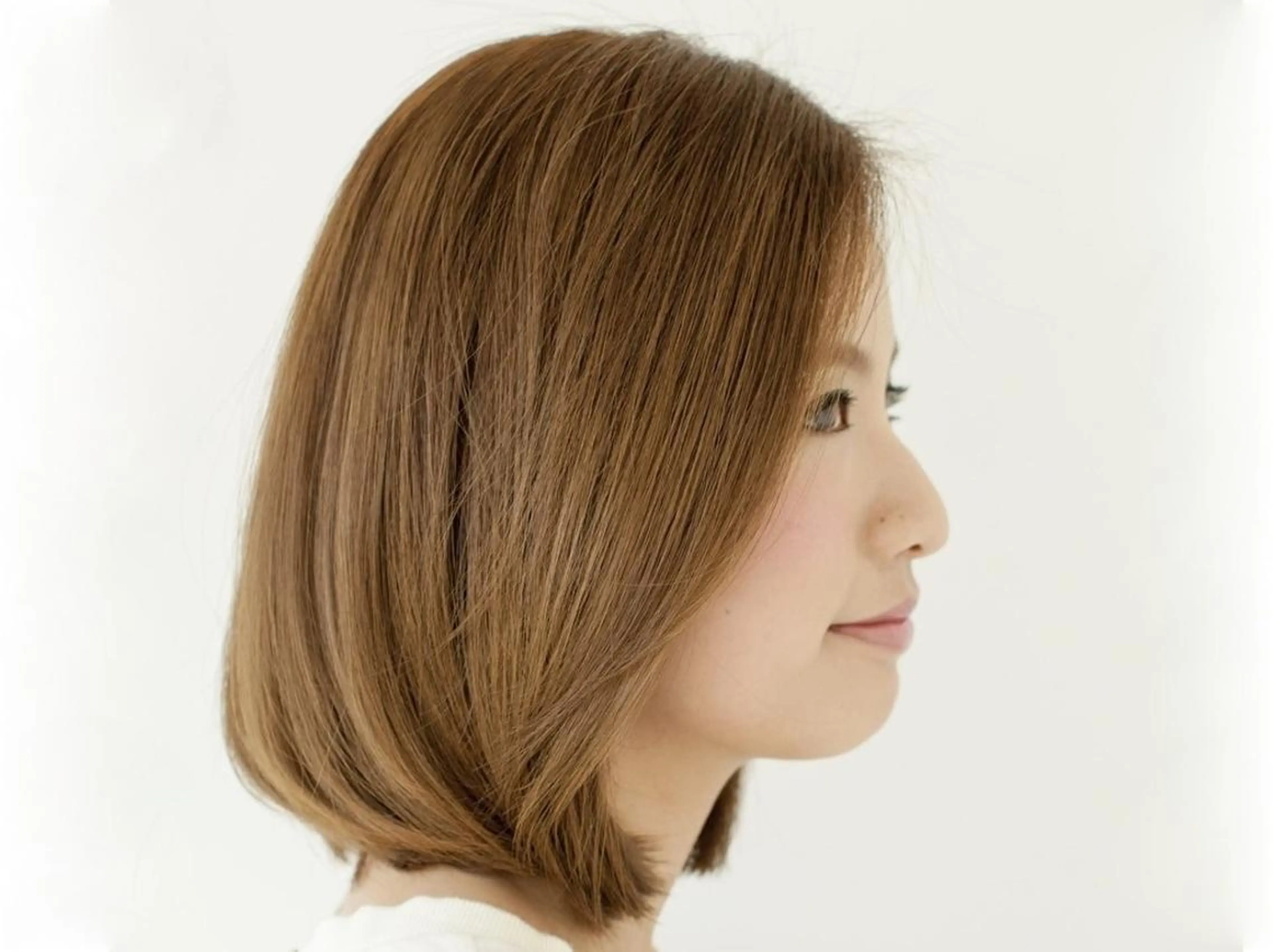 ショート カラー ベージュカラー ボブ カット ヘアカラー 山田 周のヘアスタイル