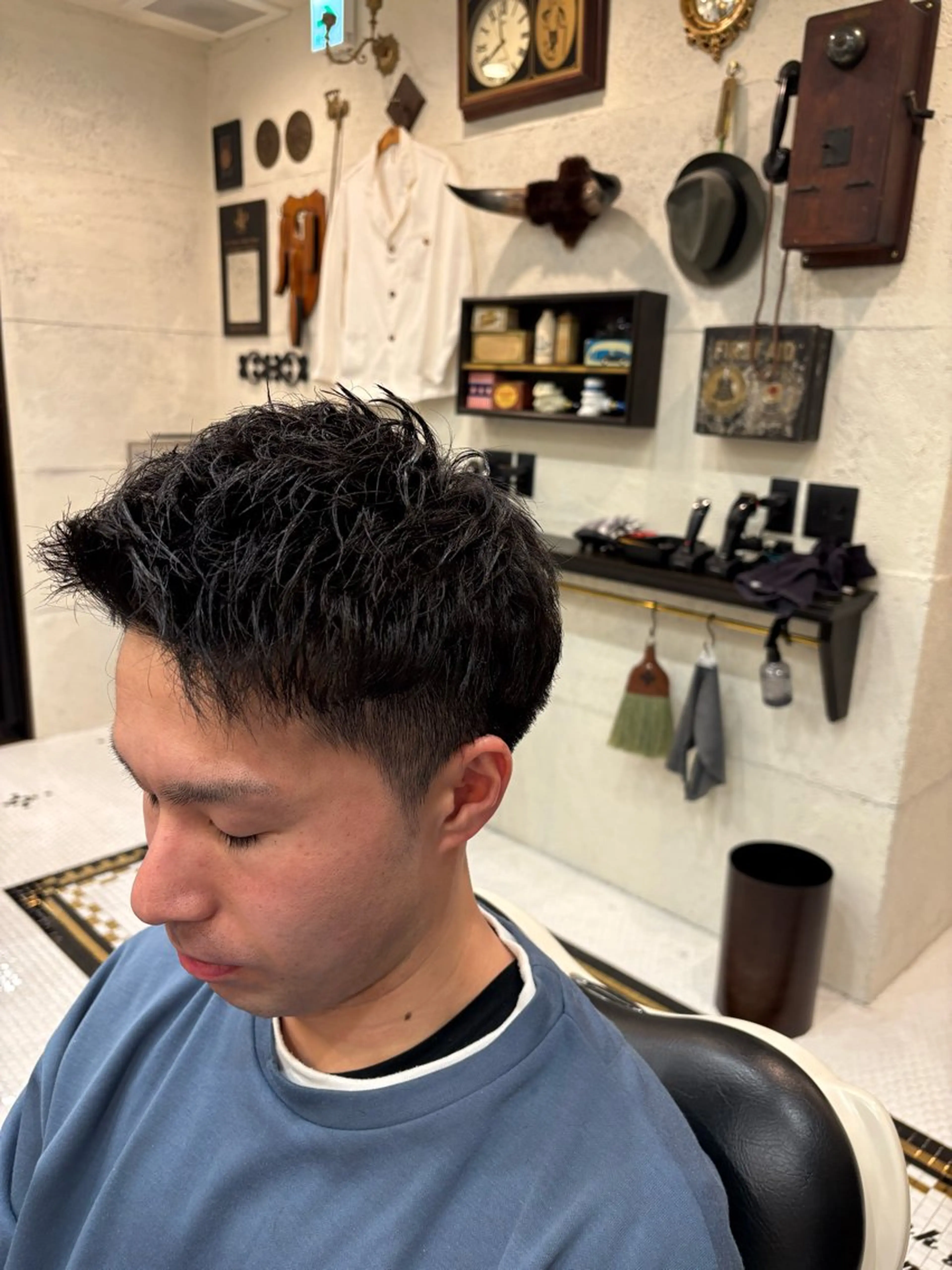 ショート パーマ メンズ 浦田 悠真のヘアスタイル