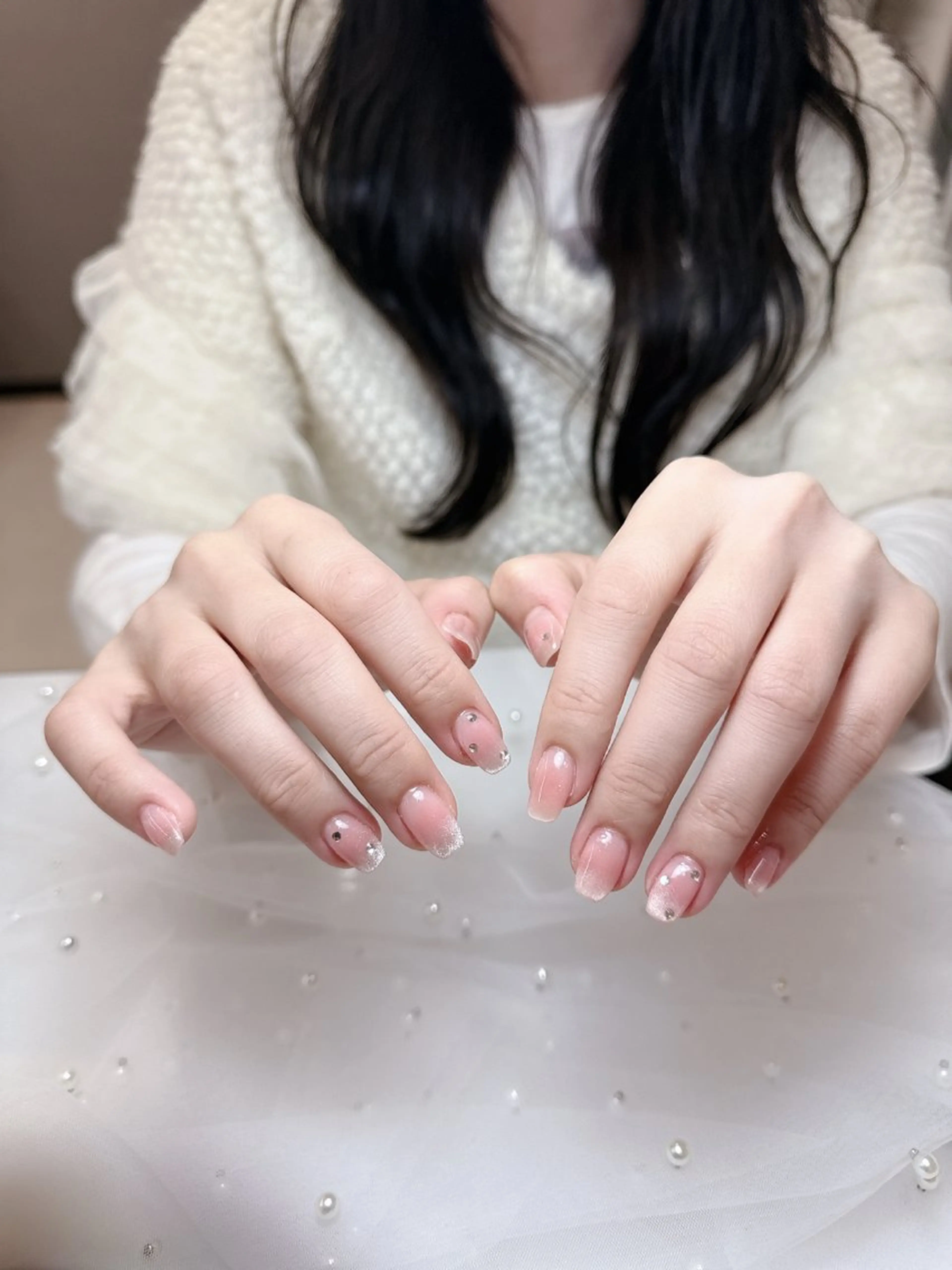 ネイル オーロラネイル フレンチネイル ジェルネイル ガラスフレンチ グラデーション ハンドネイル Vp ネイルのネイルデザイン