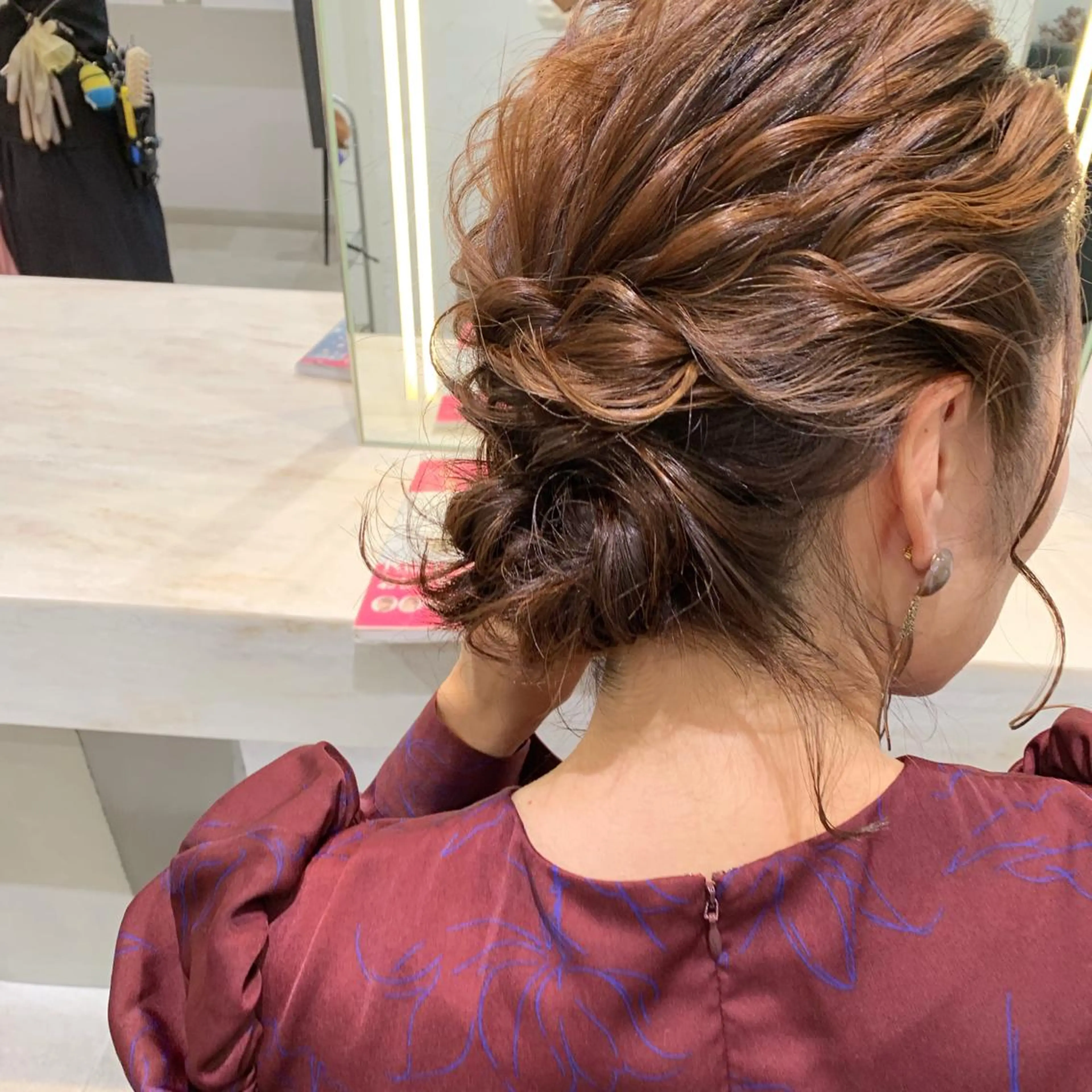 セミロング ヘアアレンジ お団子ヘア 🫧透明感カラー/ ボブ/小笠原汐海🪽のヘアスタイル