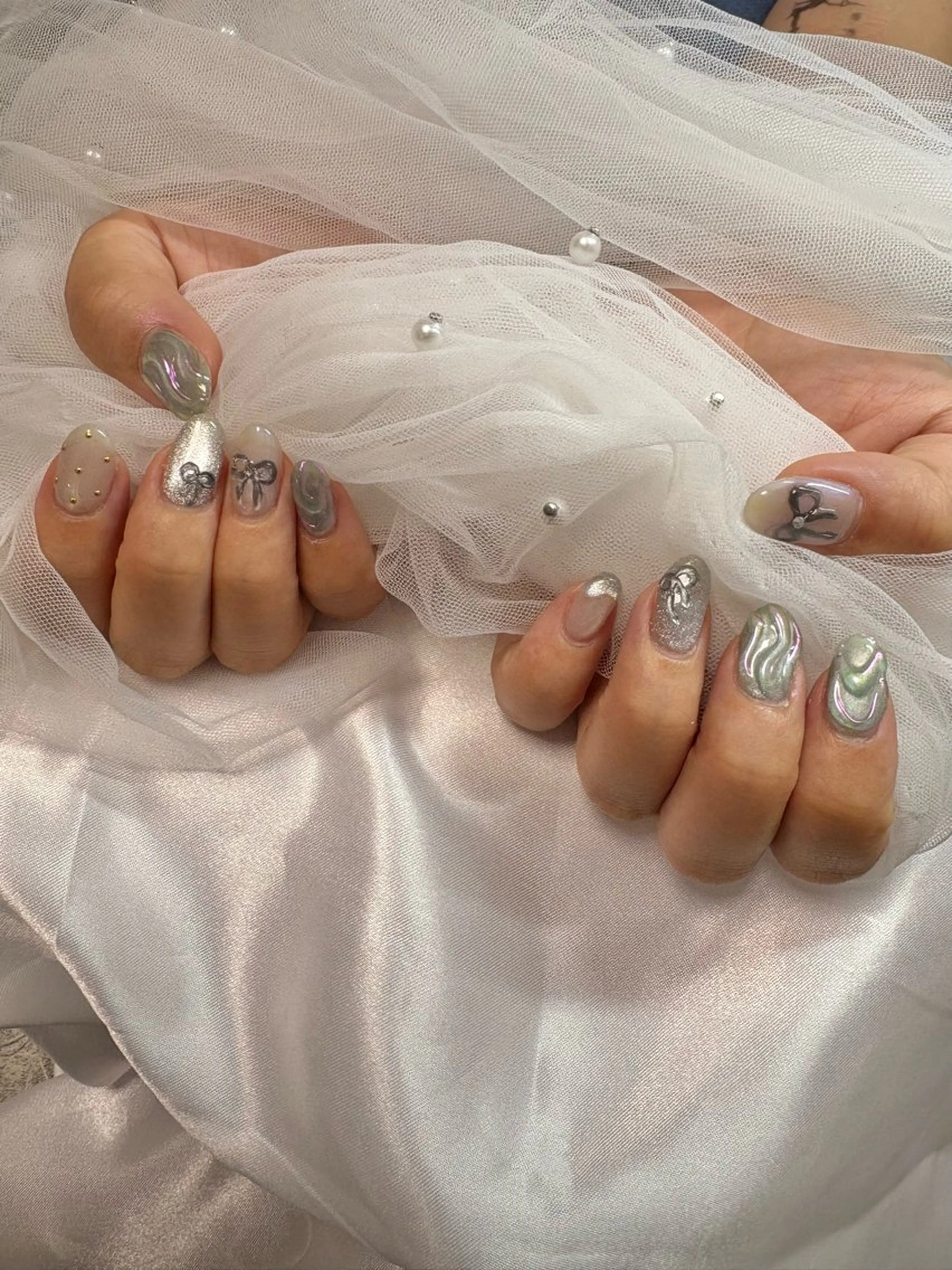 ネイル ハンドネイル 黒須莉奈 IRYのネイルデザイン