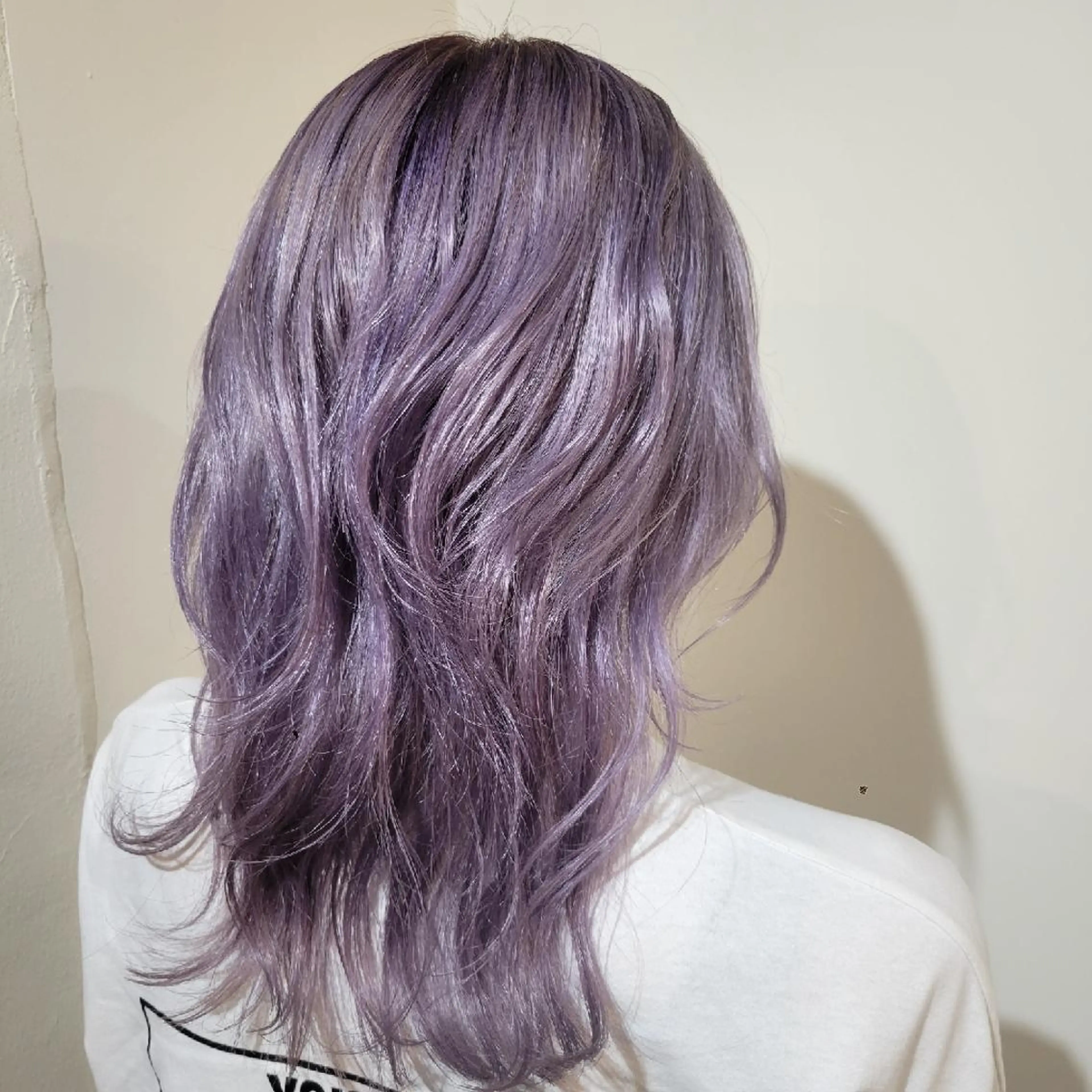 セミロング カット ヘアカラー トリートメント 🇰🇷透明感×ハイ トーン🌟tomoのヘアスタイル