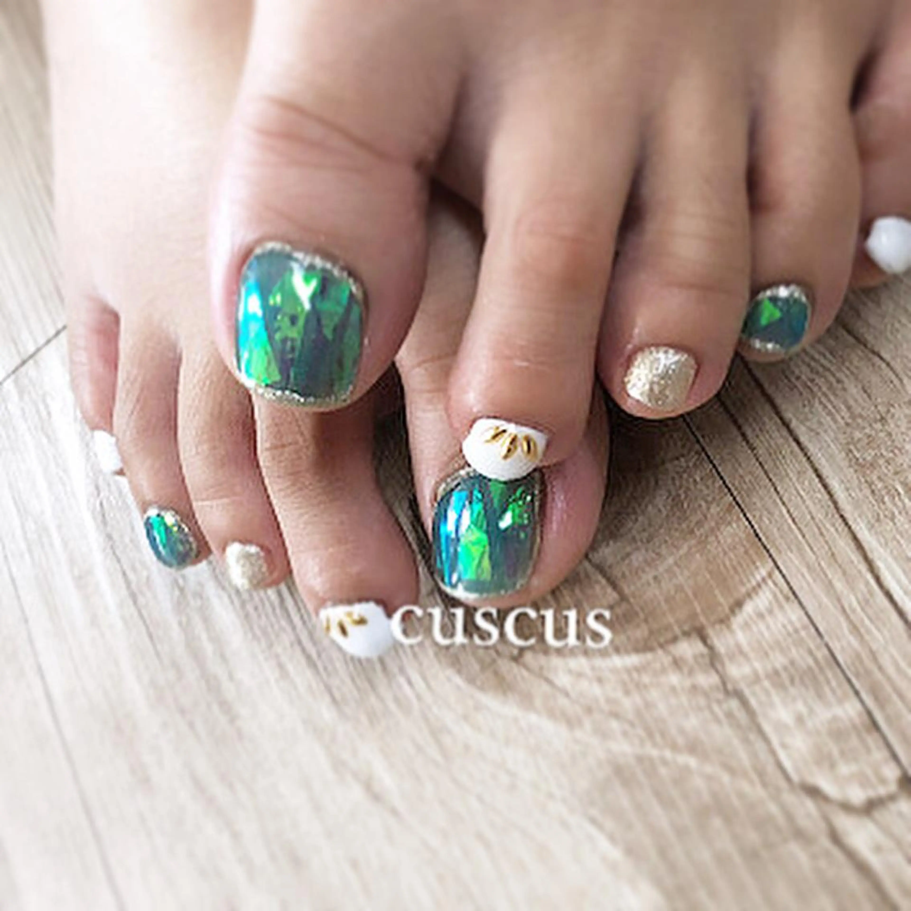 ネイル ＣＵＳＣＵＳ …ｔ.akiのネイルデザイン