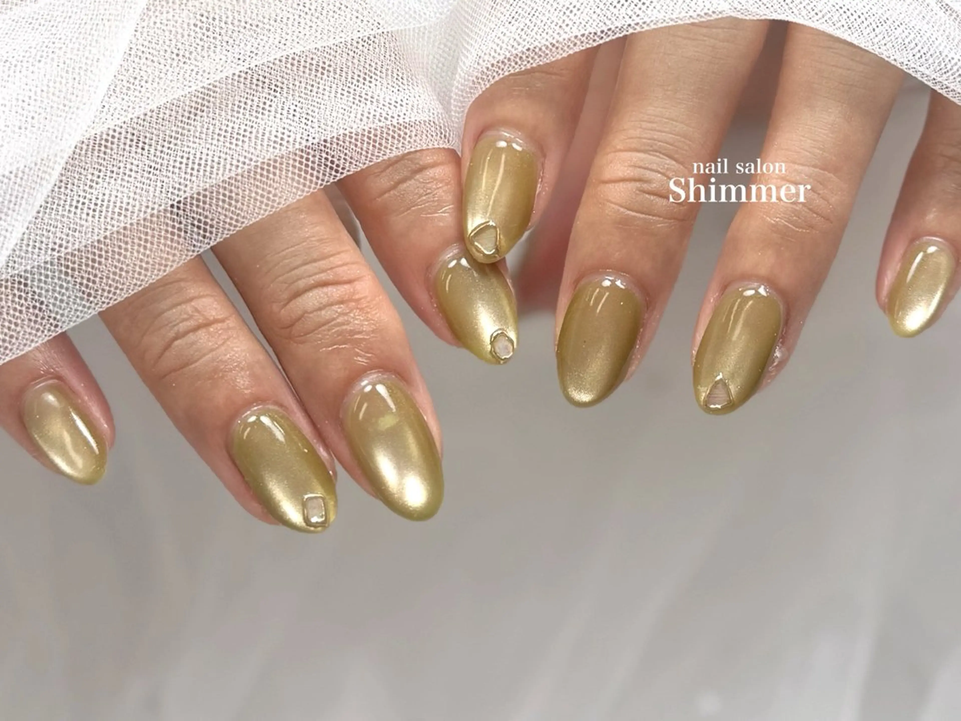 ネイル ハンドネイル Shimmer Risaのネイルデザイン