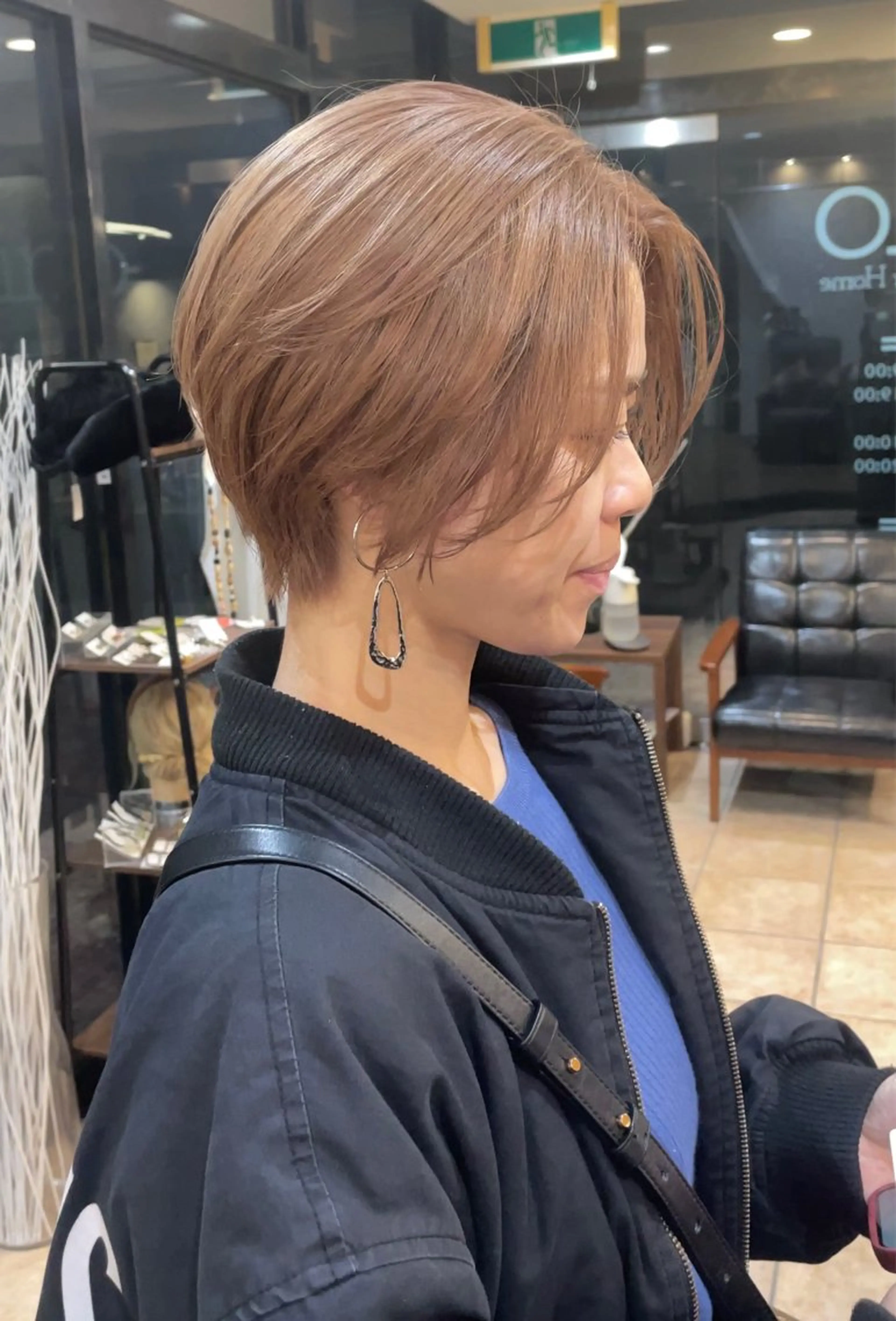 ショート カラー ACTION心斎橋店 Lisaのヘアスタイル