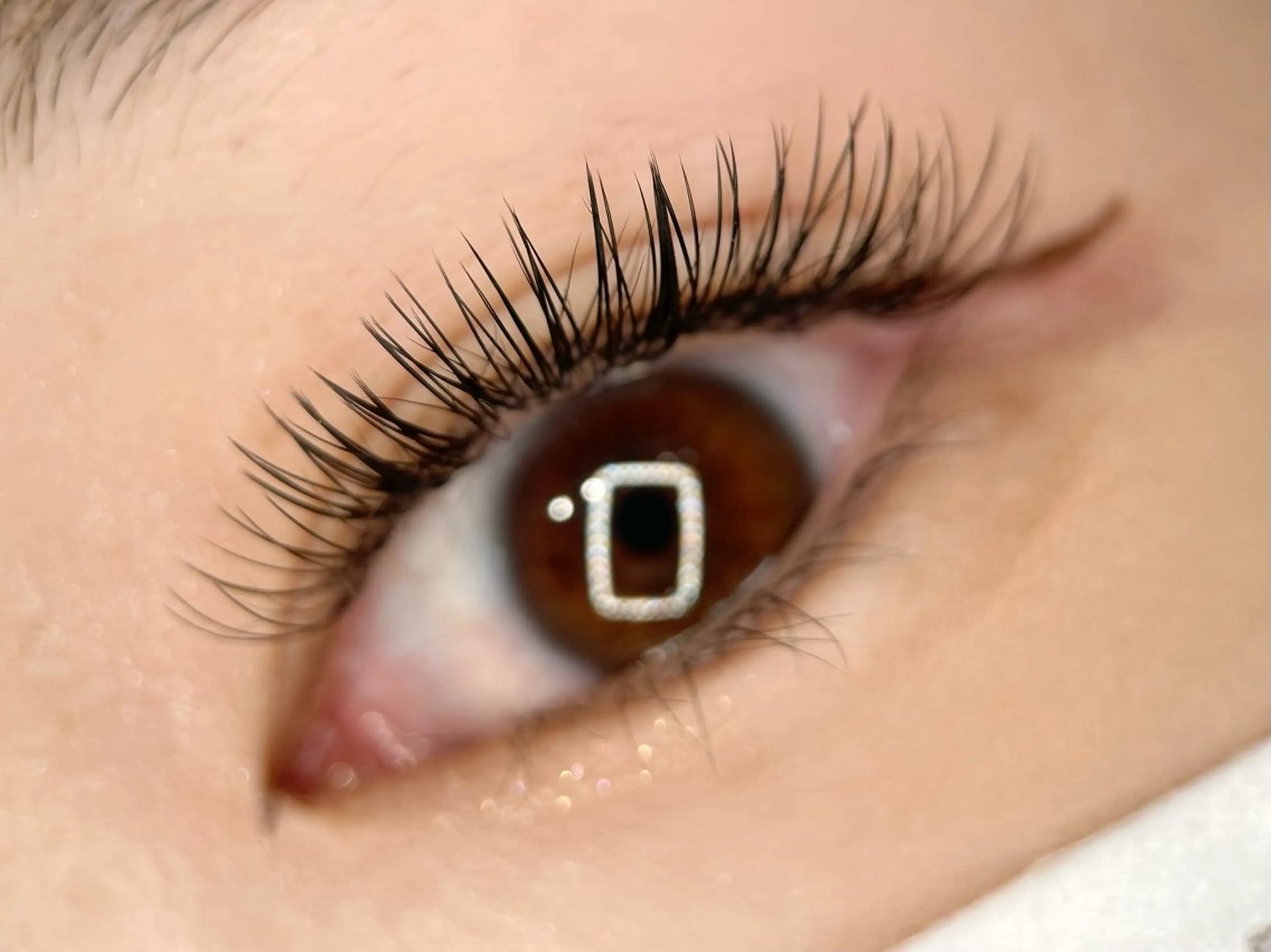 バサハザつけま級デザイン向け🌟90分つけ放題オフ別途　流行りの束感/Wフラット（200本100束保証）の写真