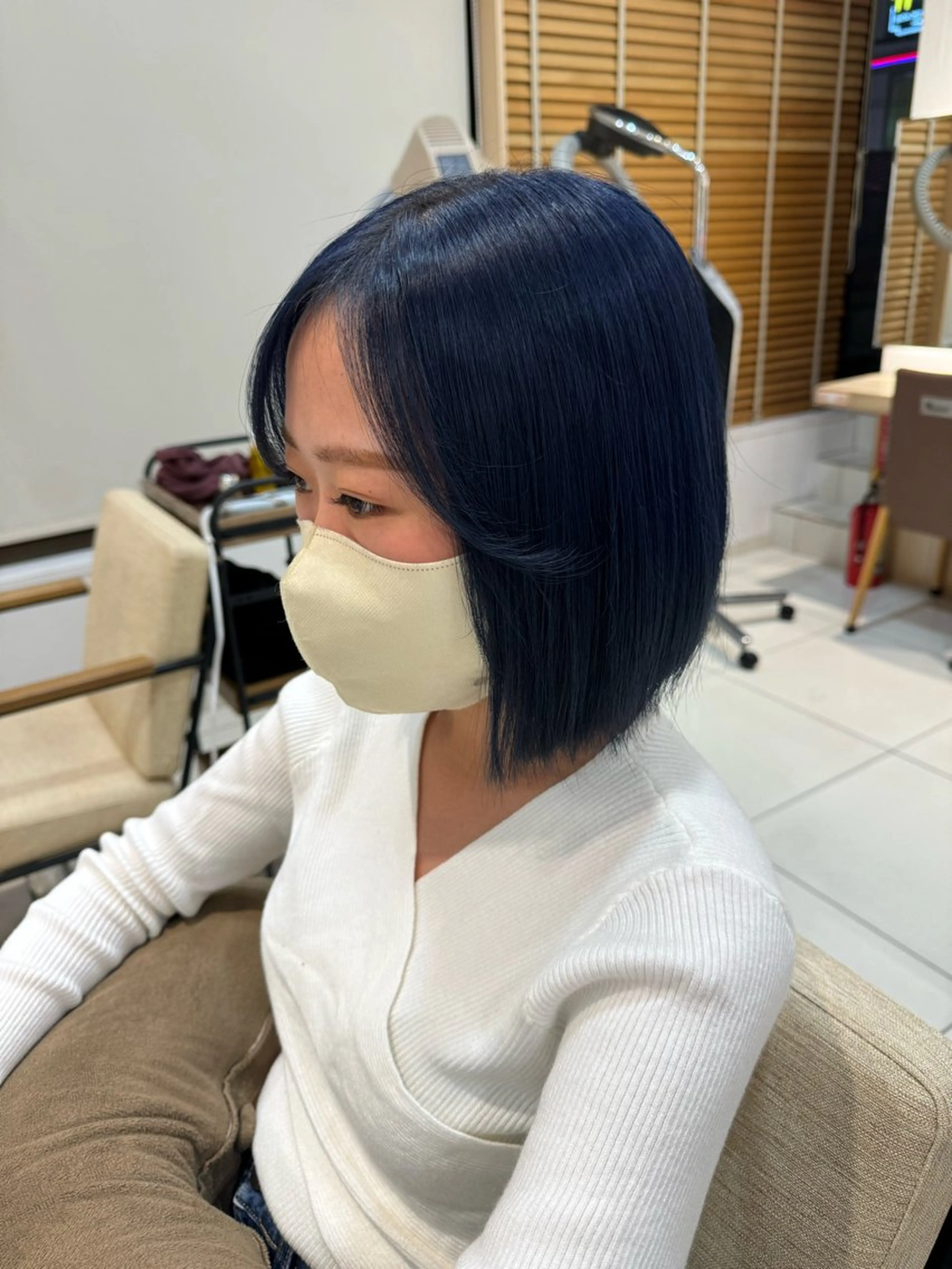 ショート カラー こばりん🌟/ボブ /イヤリングカラーのヘアスタイル