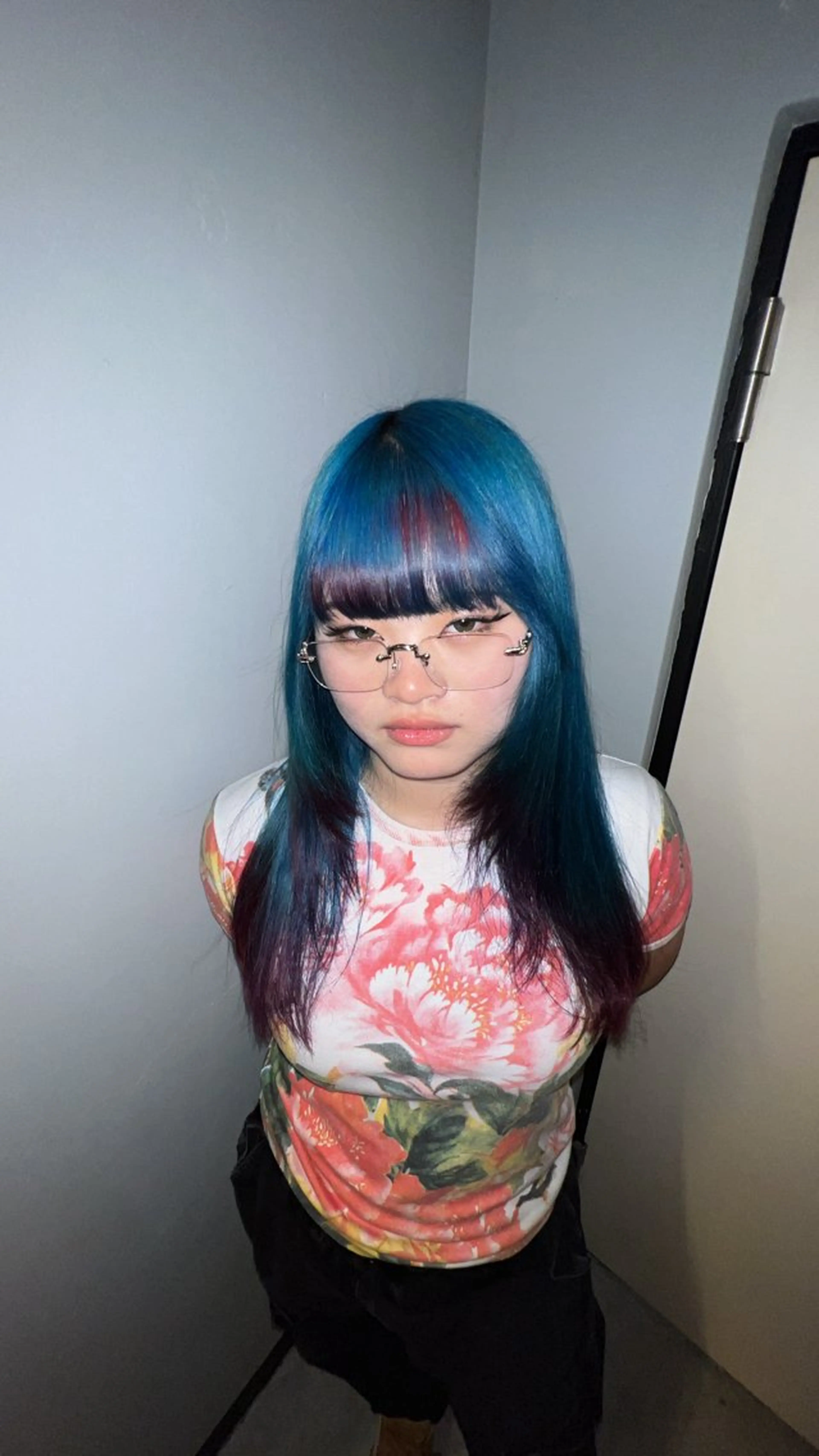 ロング カラー デザインカラー グラデーションカラー 個性的カラー ☆≡ねねのヘアスタイル