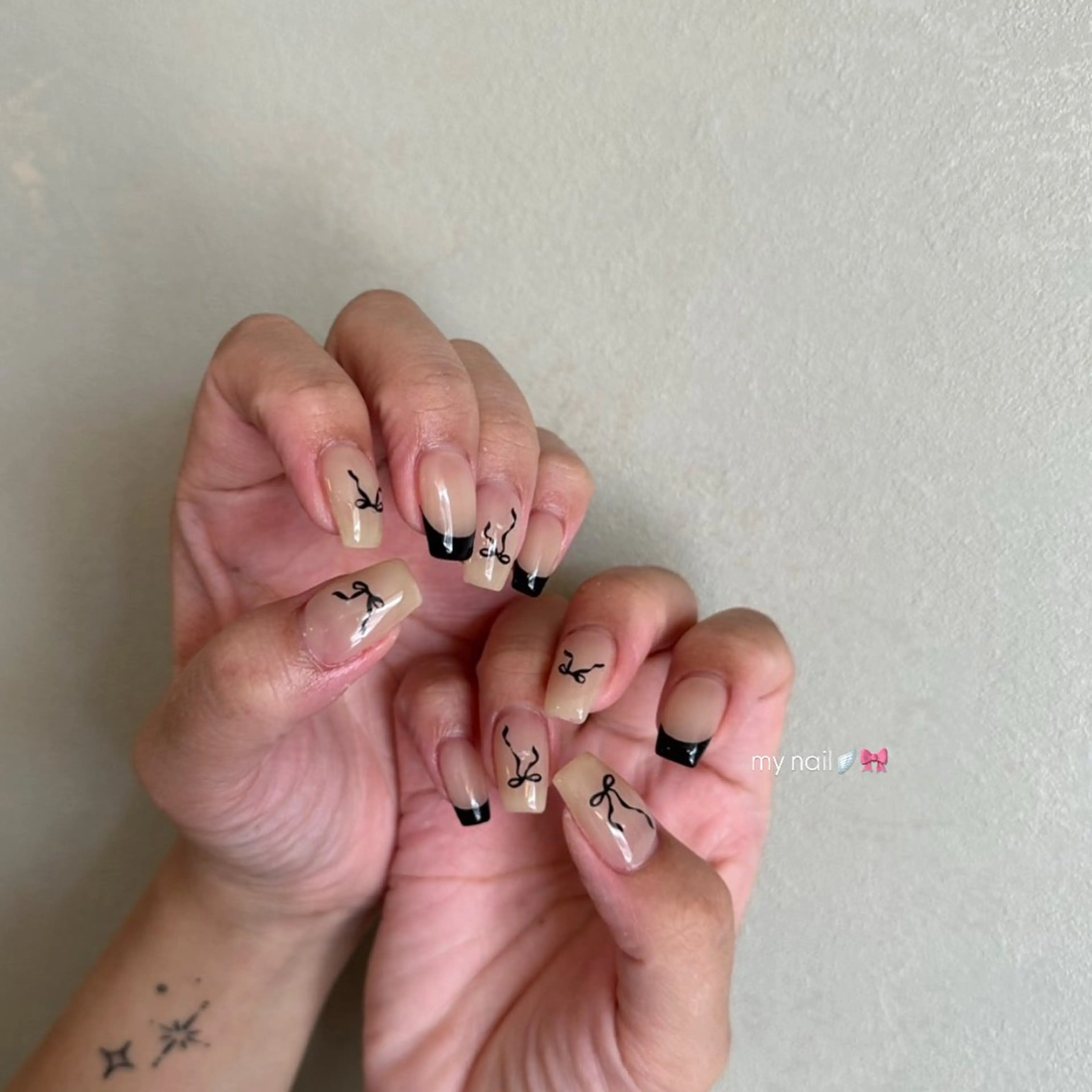 ネイル ハンドネイル nailsalon YOLOのネイルデザイン