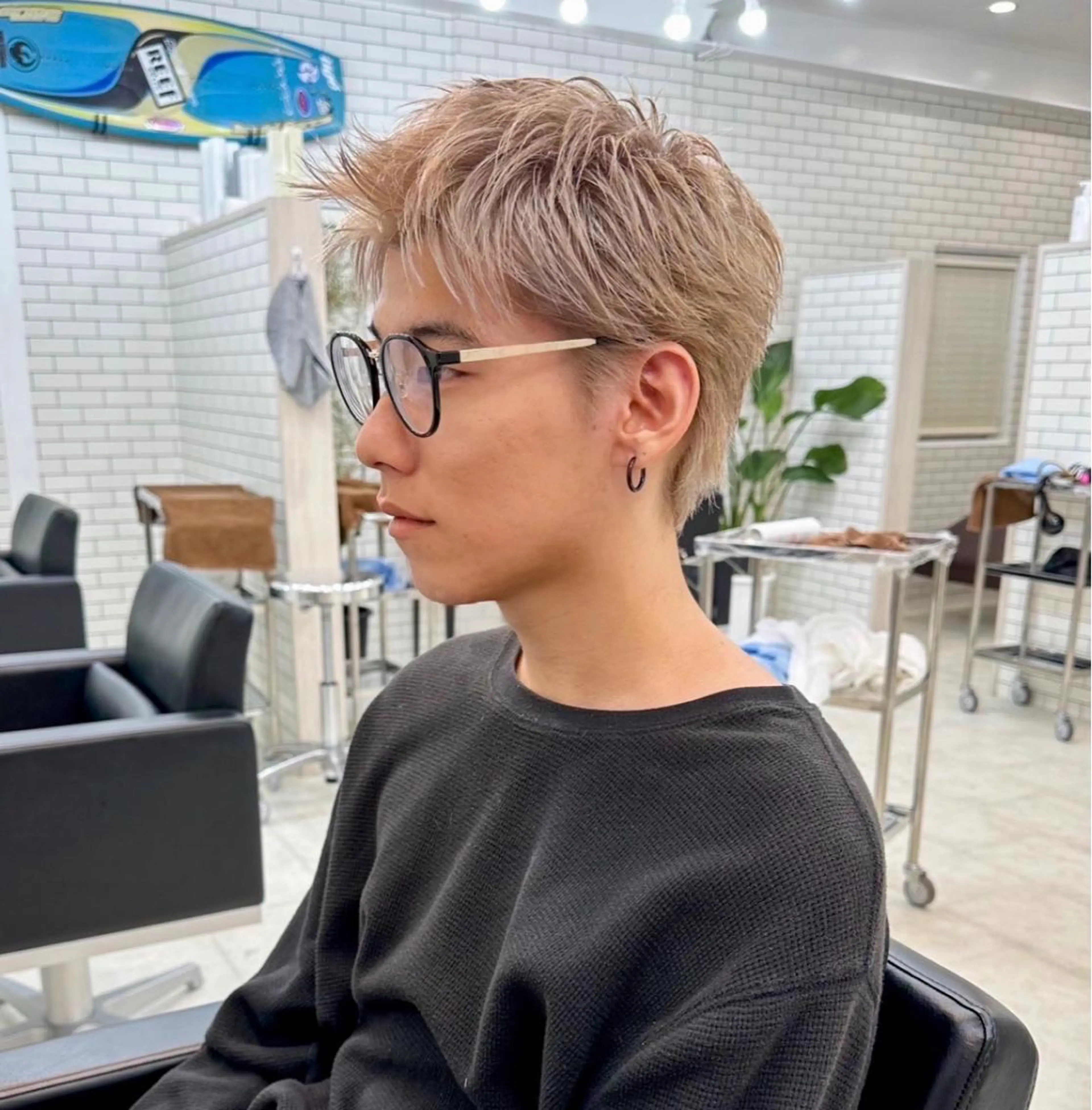 ショート カラー メンズ スパイキーショート ショートヘア メンズ特化✂️ 小枝 優生のヘアスタイル