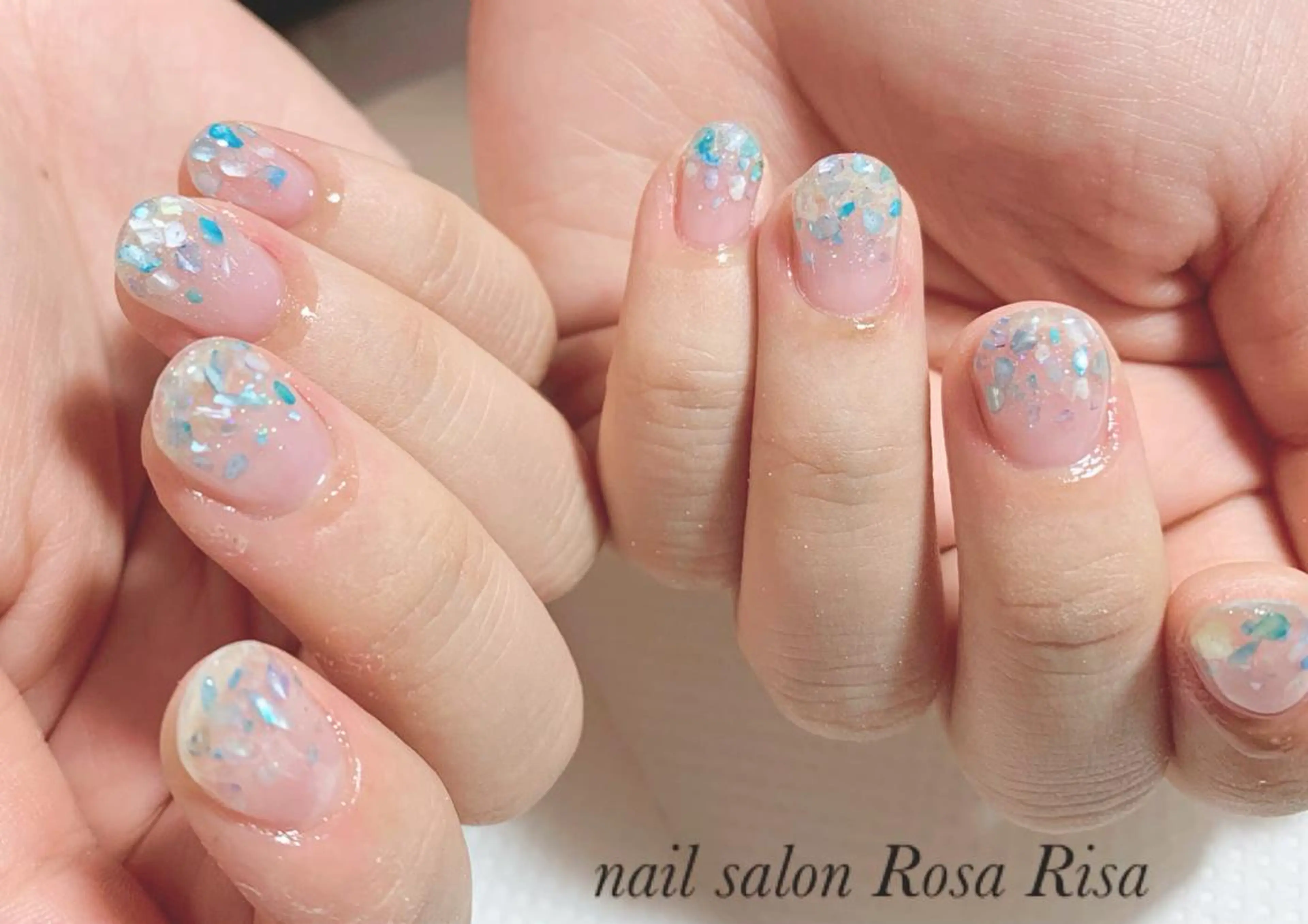 ネイル クリアネイル グラデーション ネイルスタジオ シェイクユアハンズのネイルデザイン