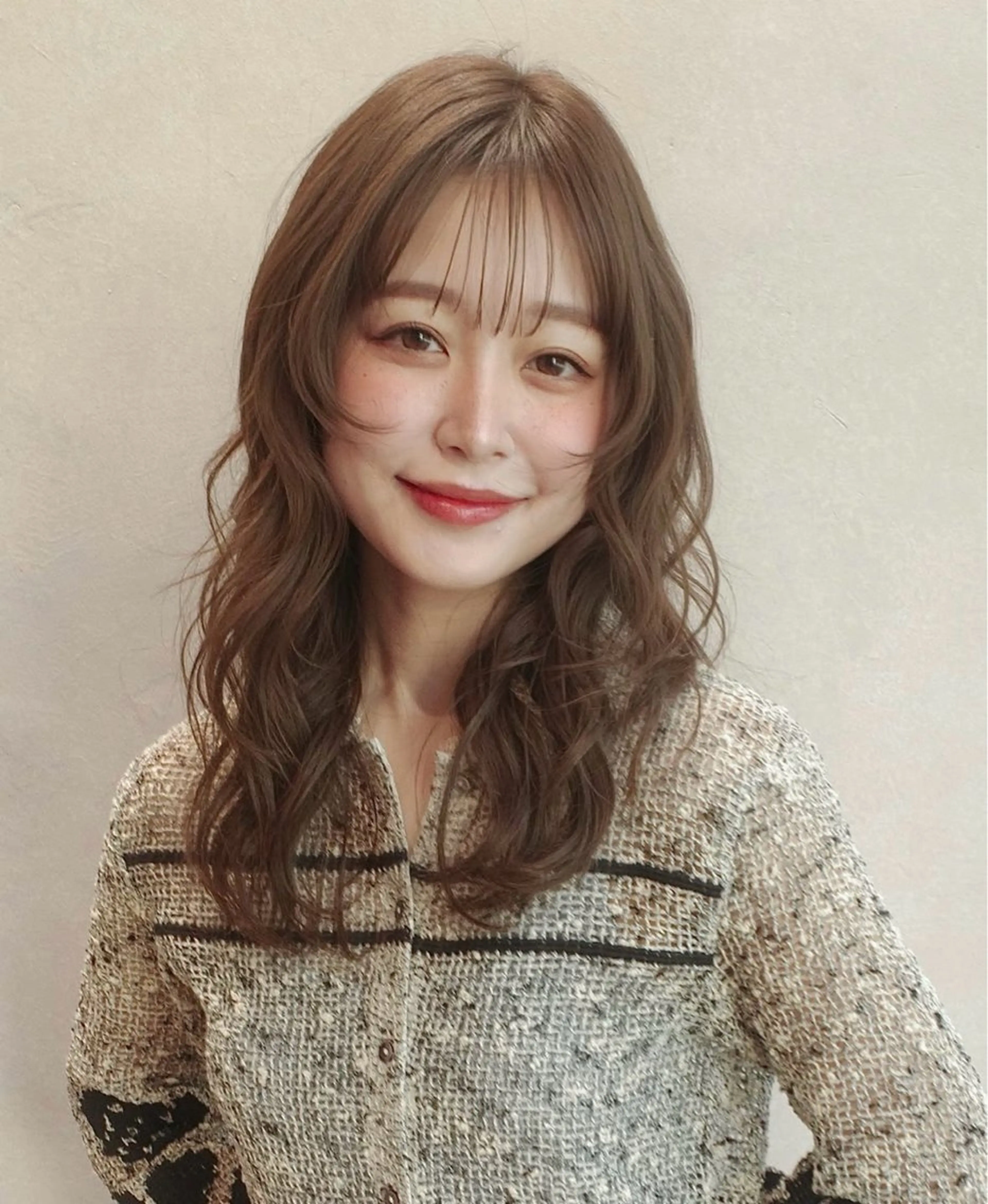 セミロング パーマ Un ami  omotesando所属・渡邊 百咲のヘアスタイル