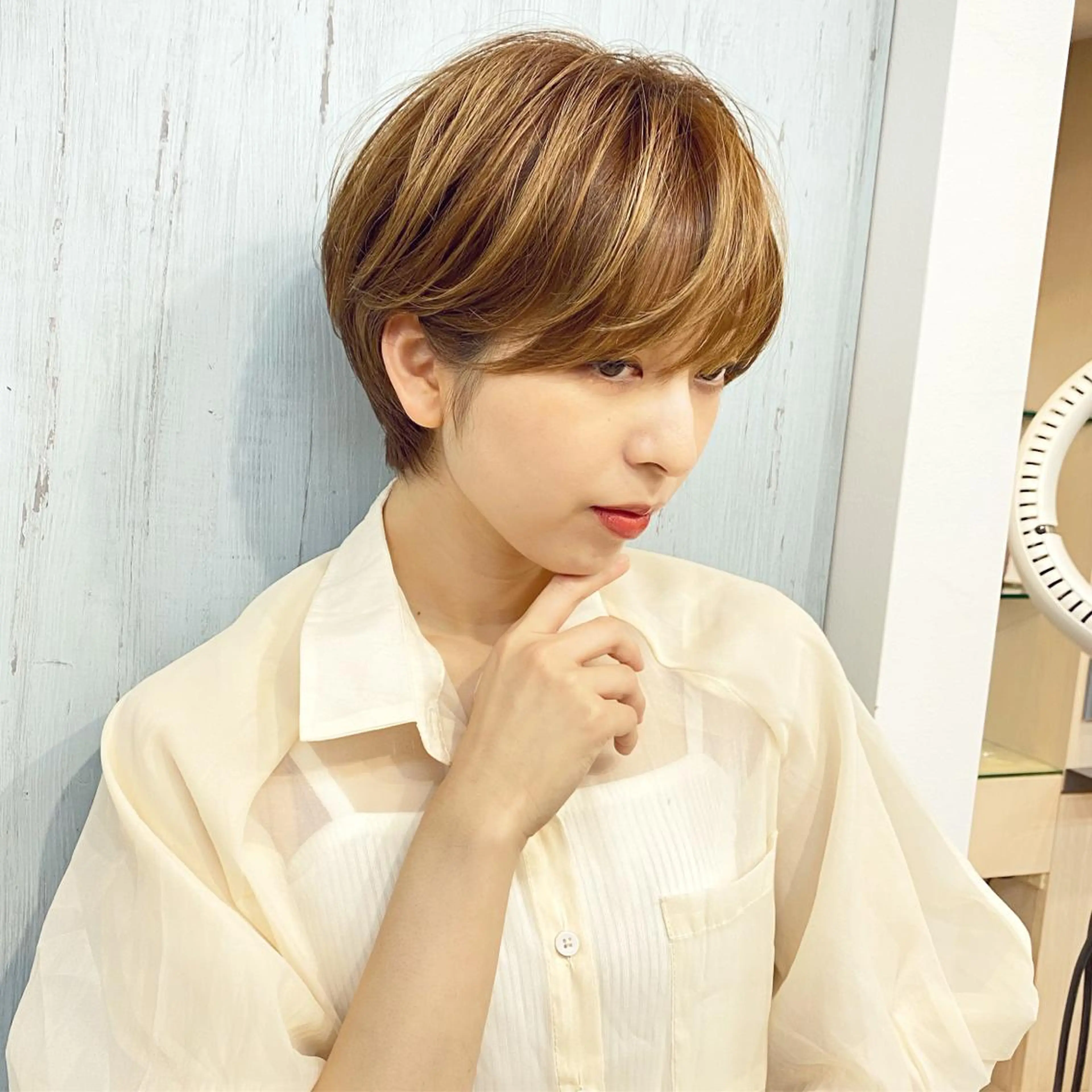 ショート ハイライト カット ヘアカラー トリートメント ショート/レイヤー カット/服部タカノリのヘアスタイル