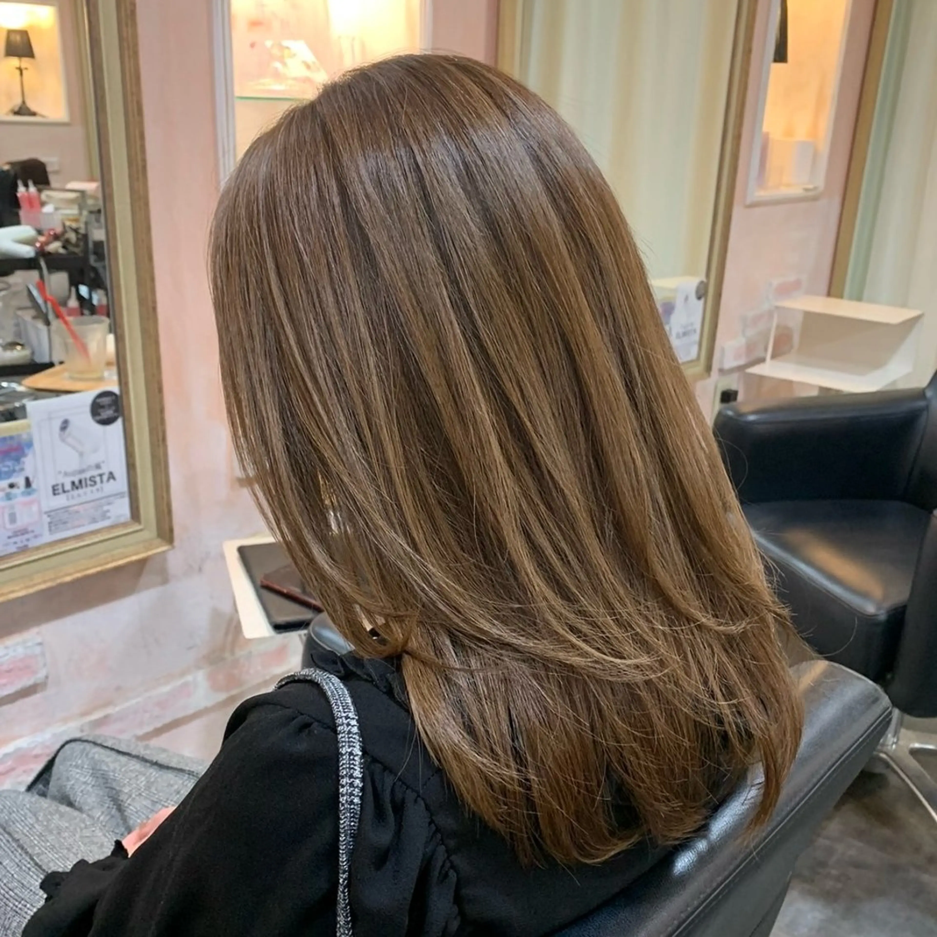 セミロング Pinq she Ayana👀🤍のヘアスタイル