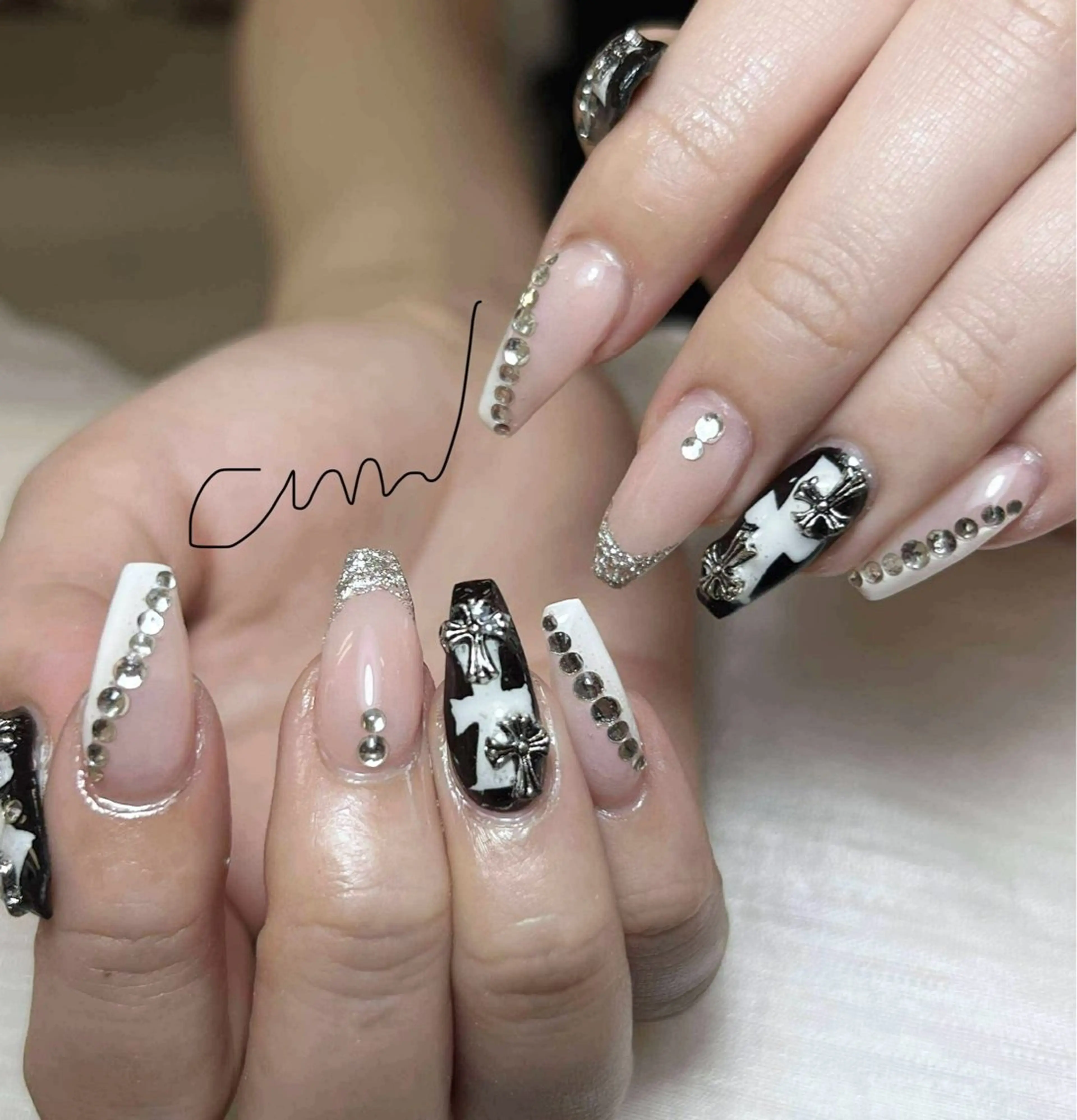 ネイル アートネイル オーロラネイル チークネイル 長さ出し フットネイル ハンドネイル Anh 高田馬場のネイルデザイン