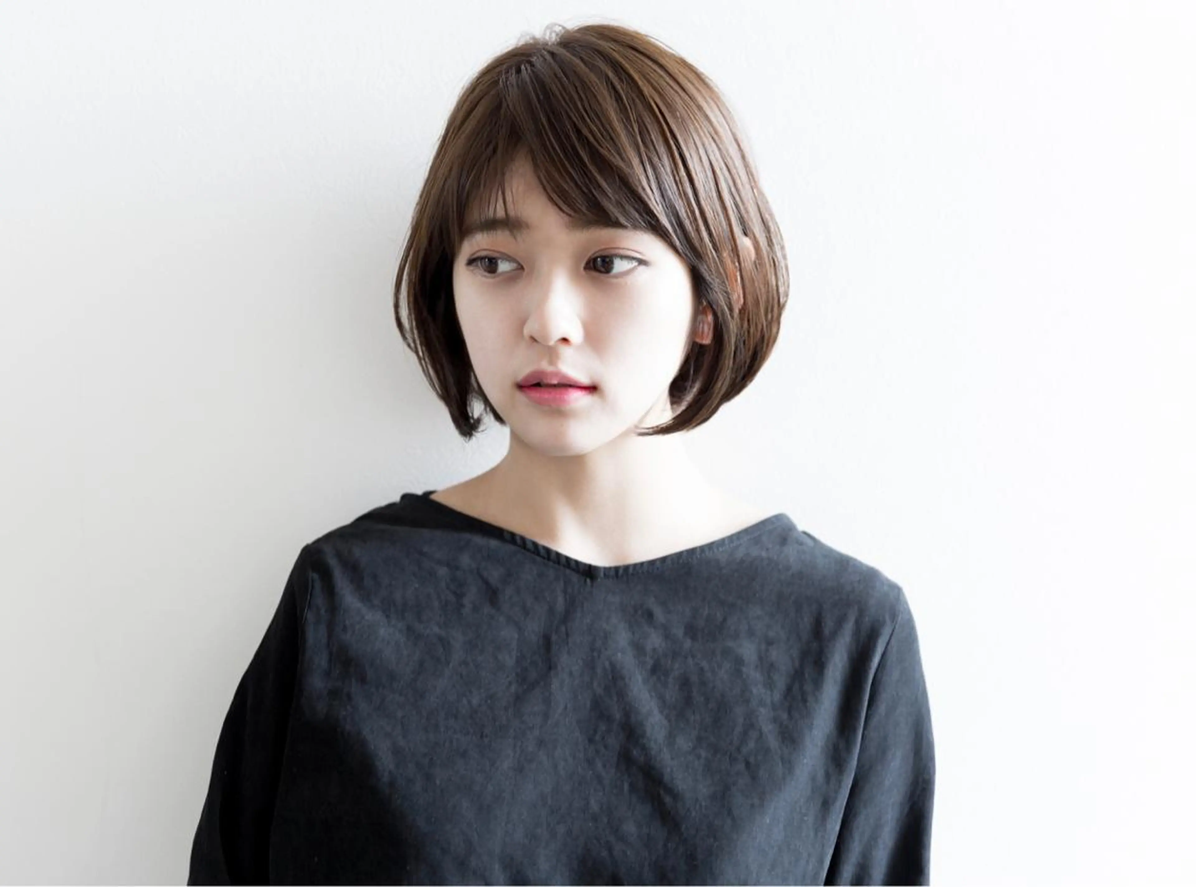 ショート カラー ツジガキ ユウスケのヘアスタイル