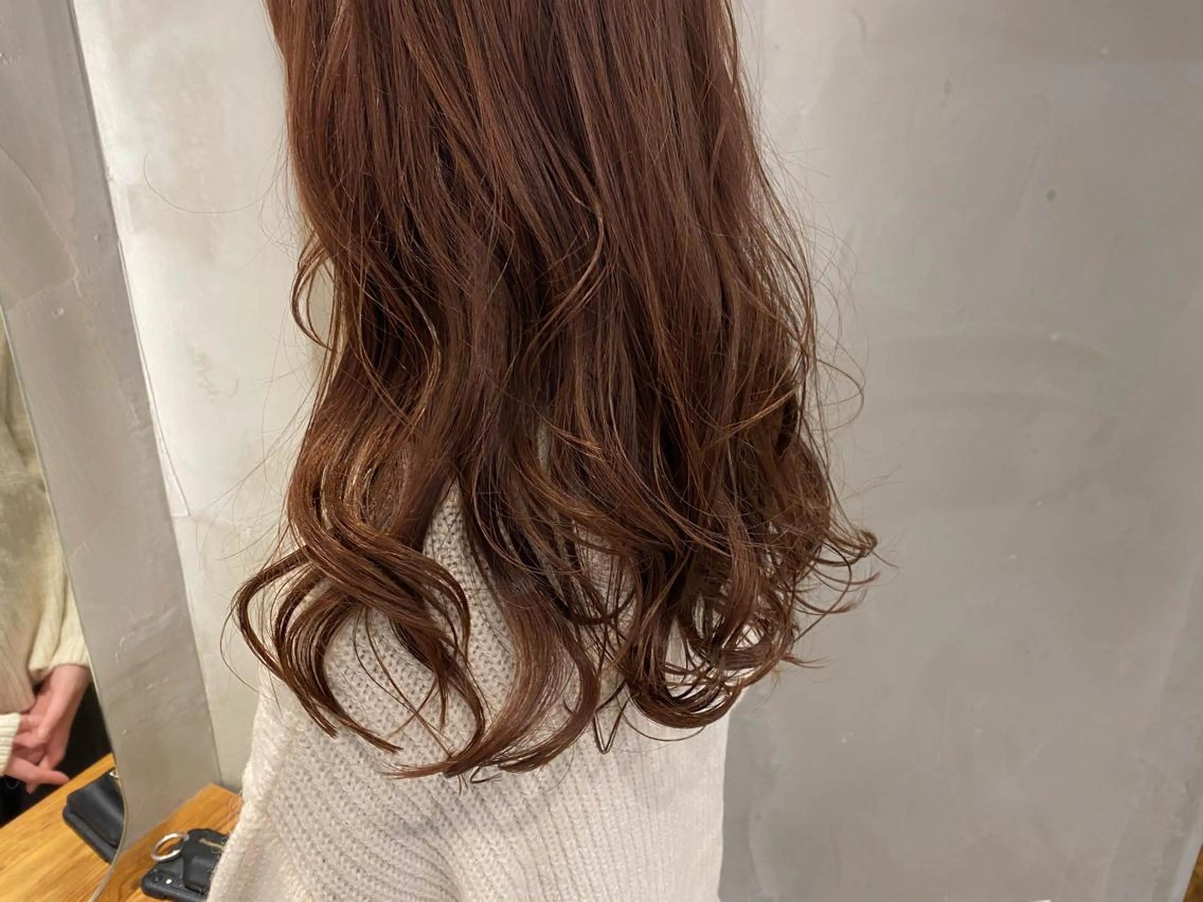 セミロング レッドブラウン カット ヘアカラー トリートメント 顔周りcut・ご相談 ＝新宿しずく🇰🇷のヘアスタイル