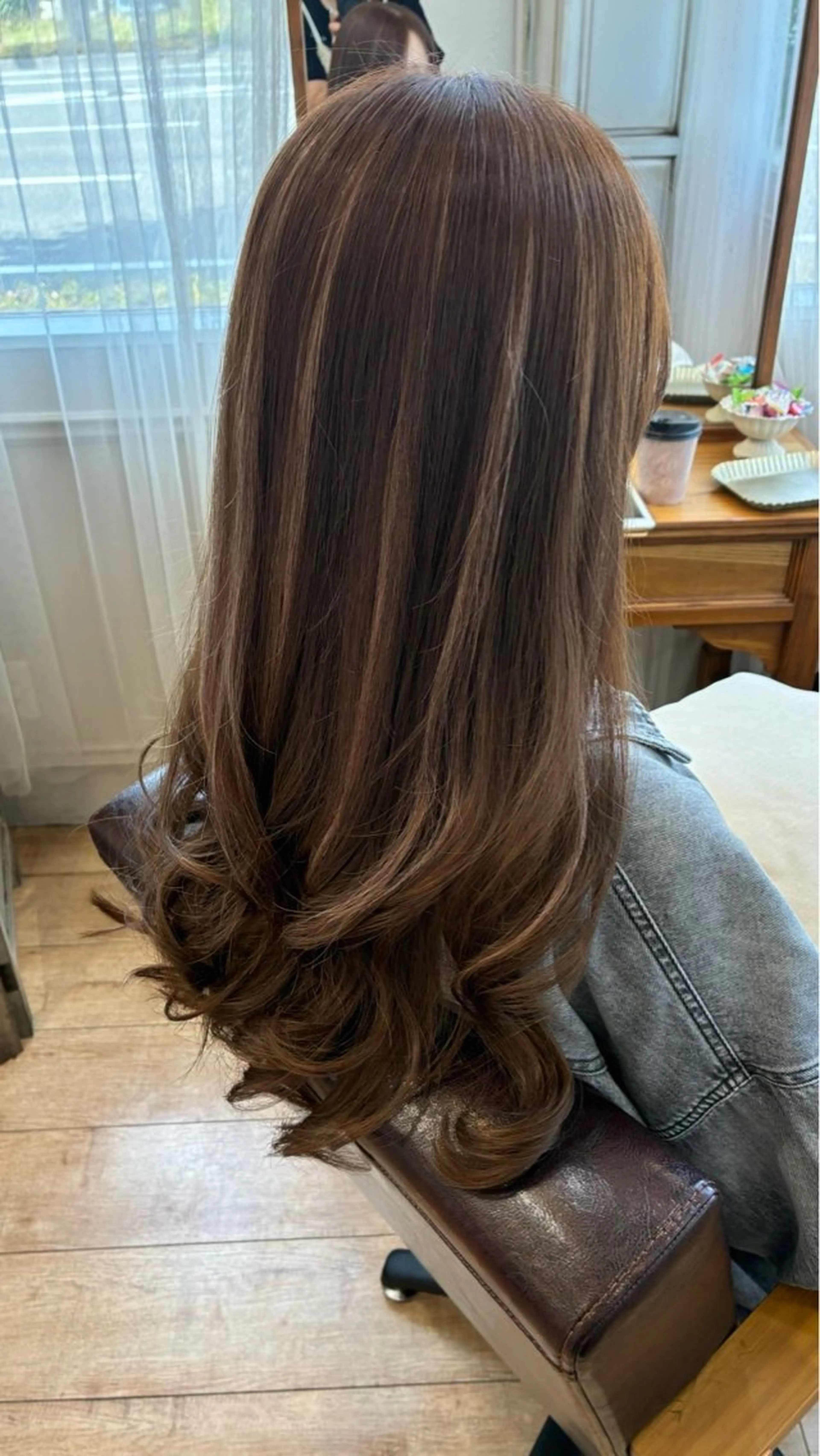 ロング 中見 香織のヘアスタイル