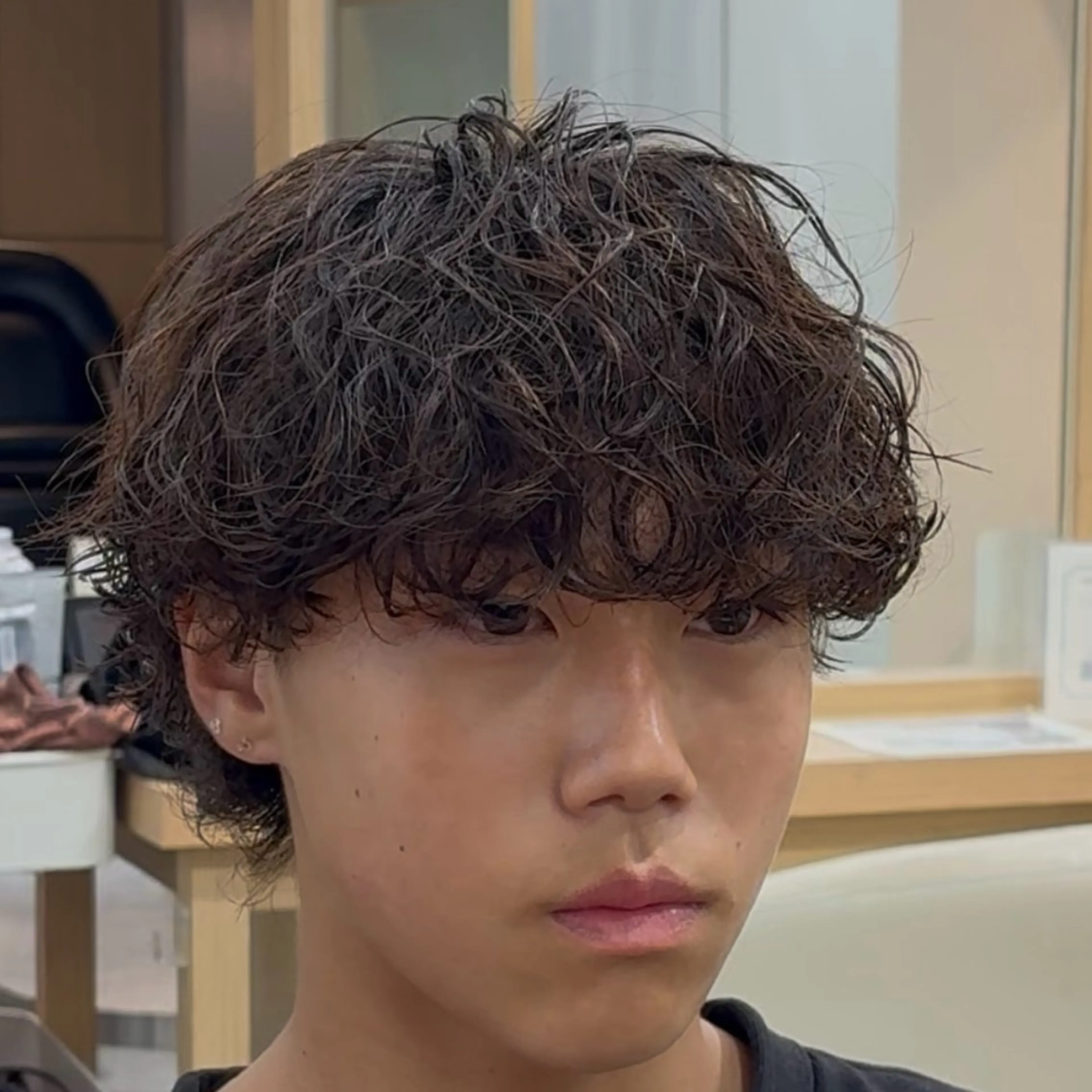パーマ メンズ メンズパーマ プードルパーマ 波巻きパーマ プードルパーマ パーマ AITOKYOアキラ 渋谷/縮毛/パーマのヘアスタイル