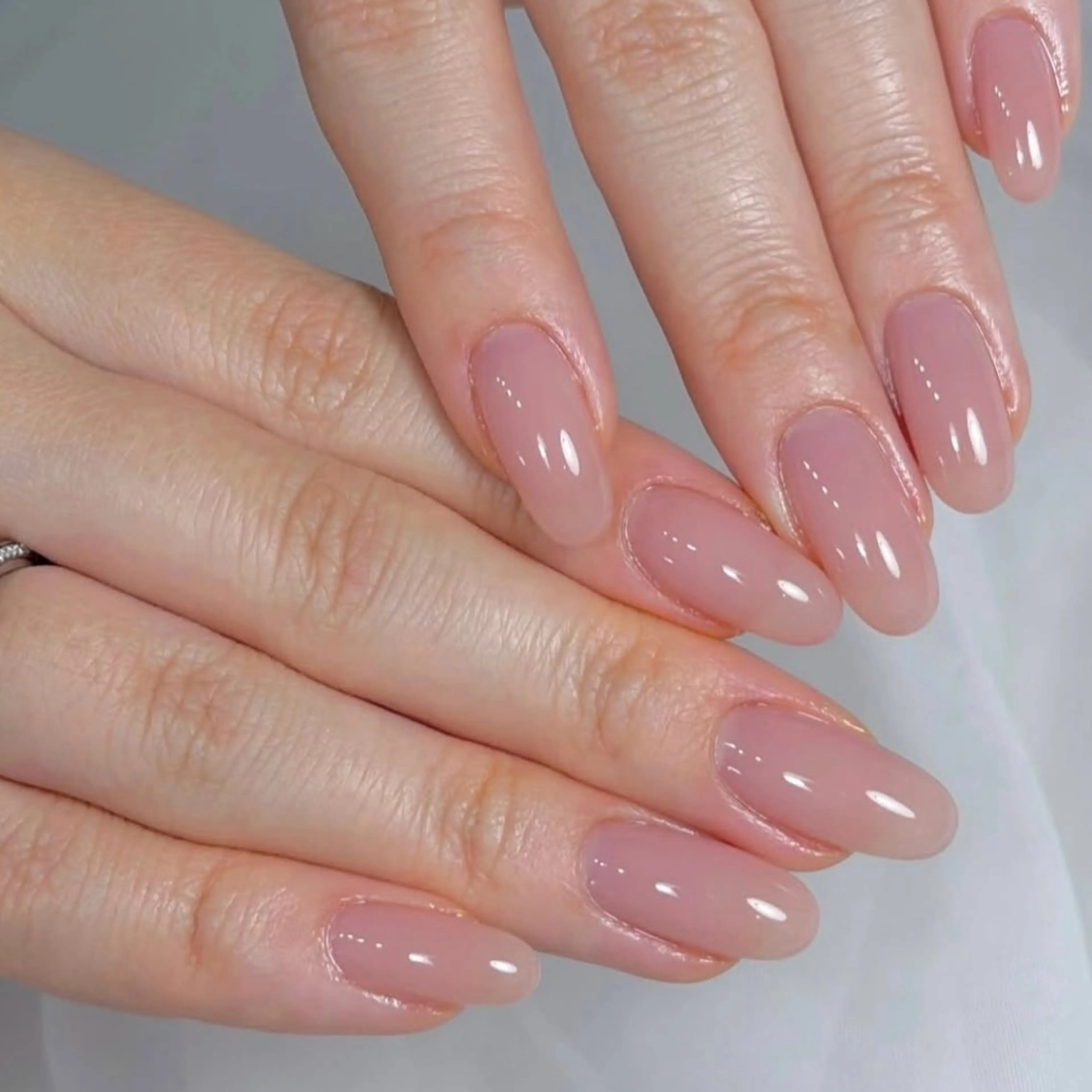 カラー 奥山 恵美のネイルデザイン