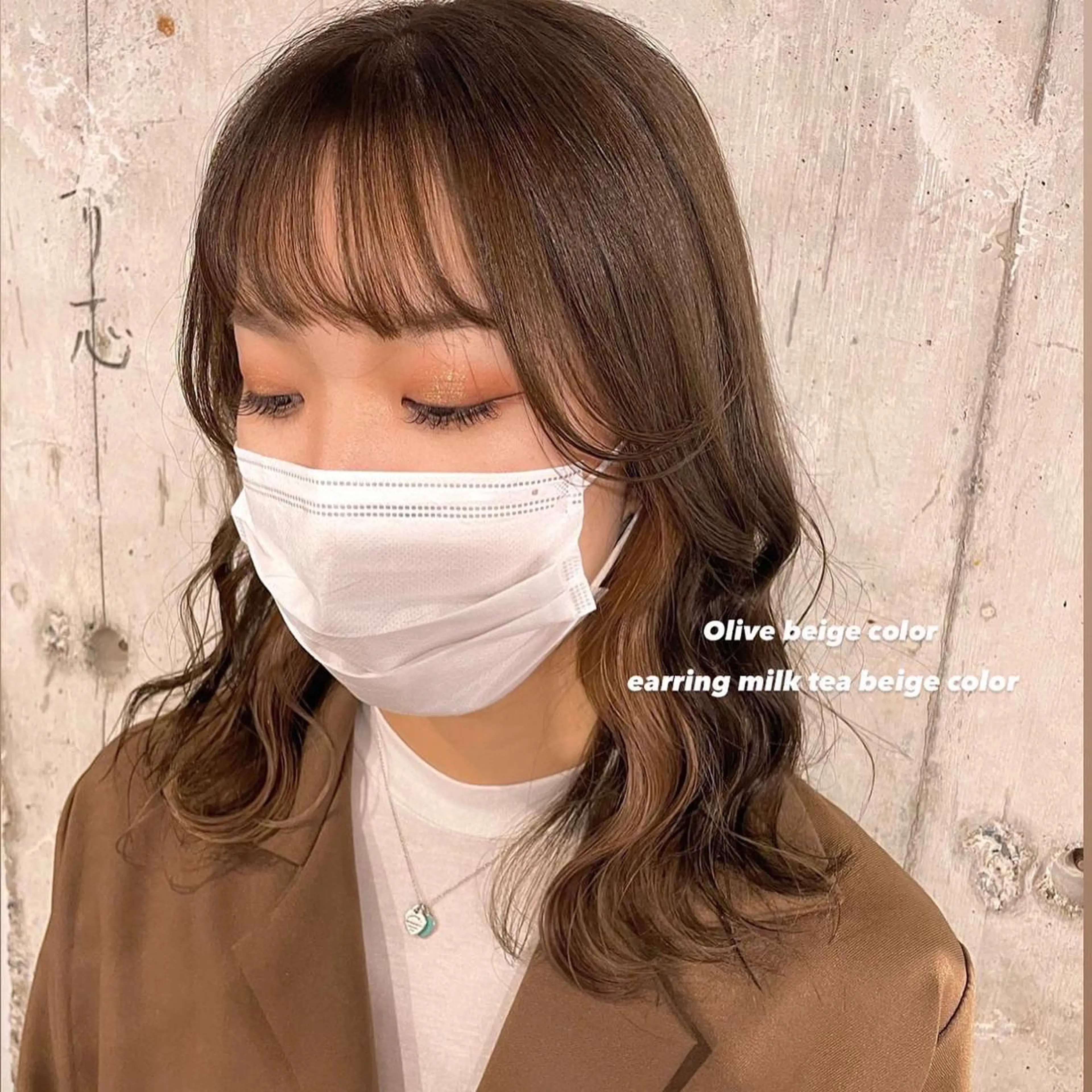 セミロング カラー パーマ ヘアアレンジ メンズ キッズ ネイル アイブロウ 透明感カラー・レイヤ ー🎀amika🎀のヘアスタイル