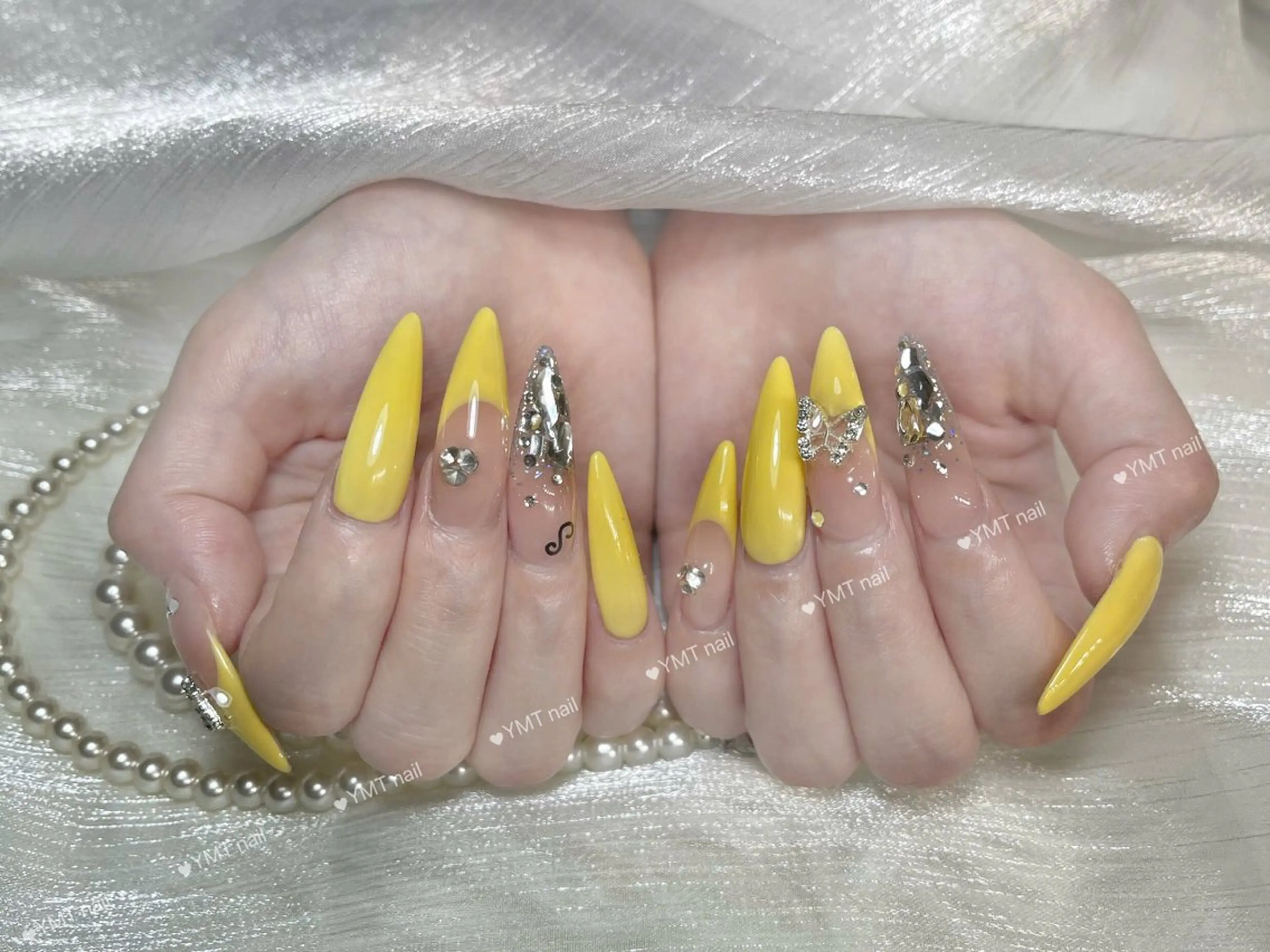 ネイル 長さ出し フットネイル ジェルネイル 韓国ネイル マグネットネイル ハンドネイル YMT NailStudioのネイルデザイン