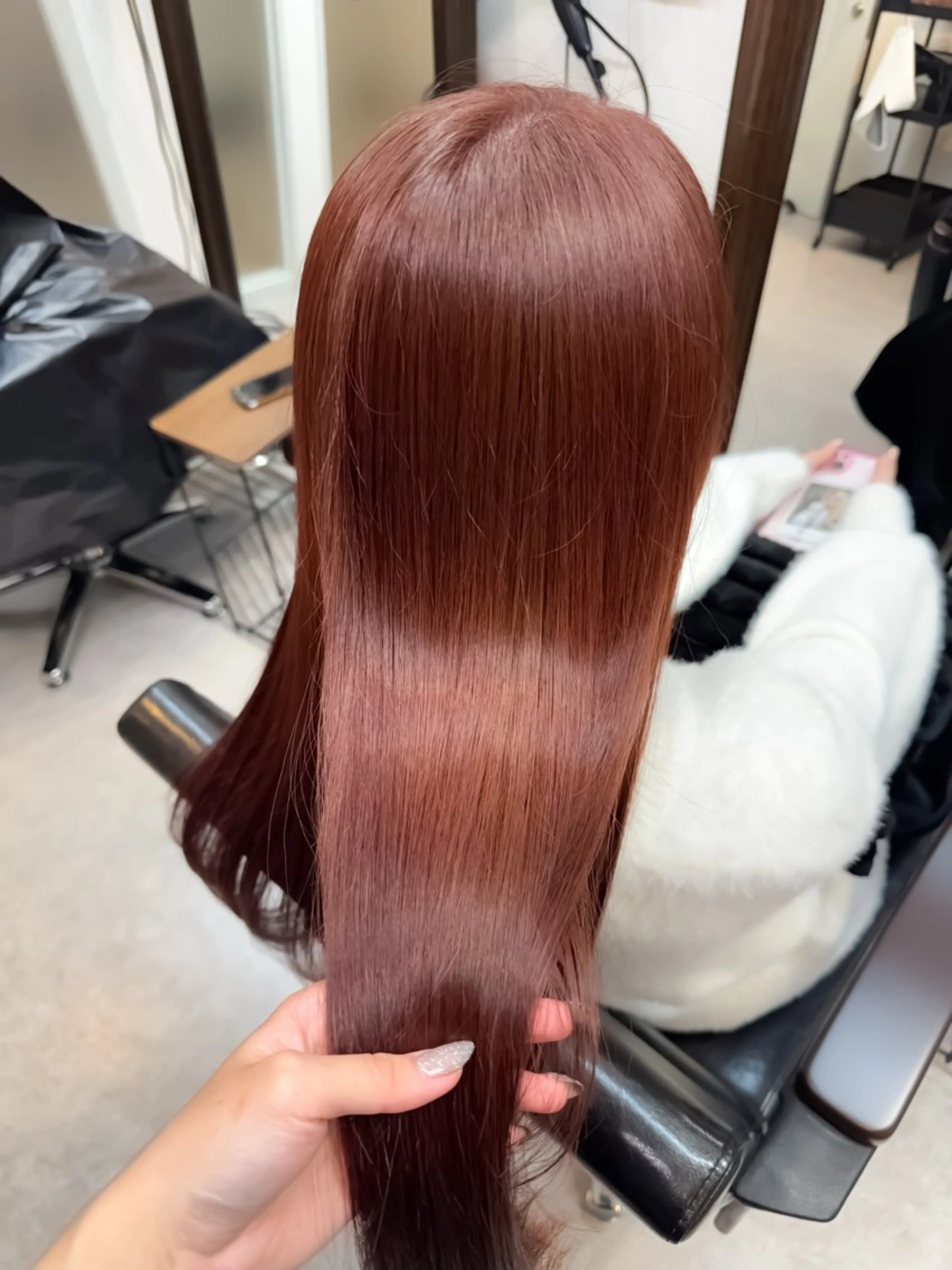 セミロング トリートメント たぴ。ぱつっとボブ/ つや髪🍒髪質改善のヘアスタイル