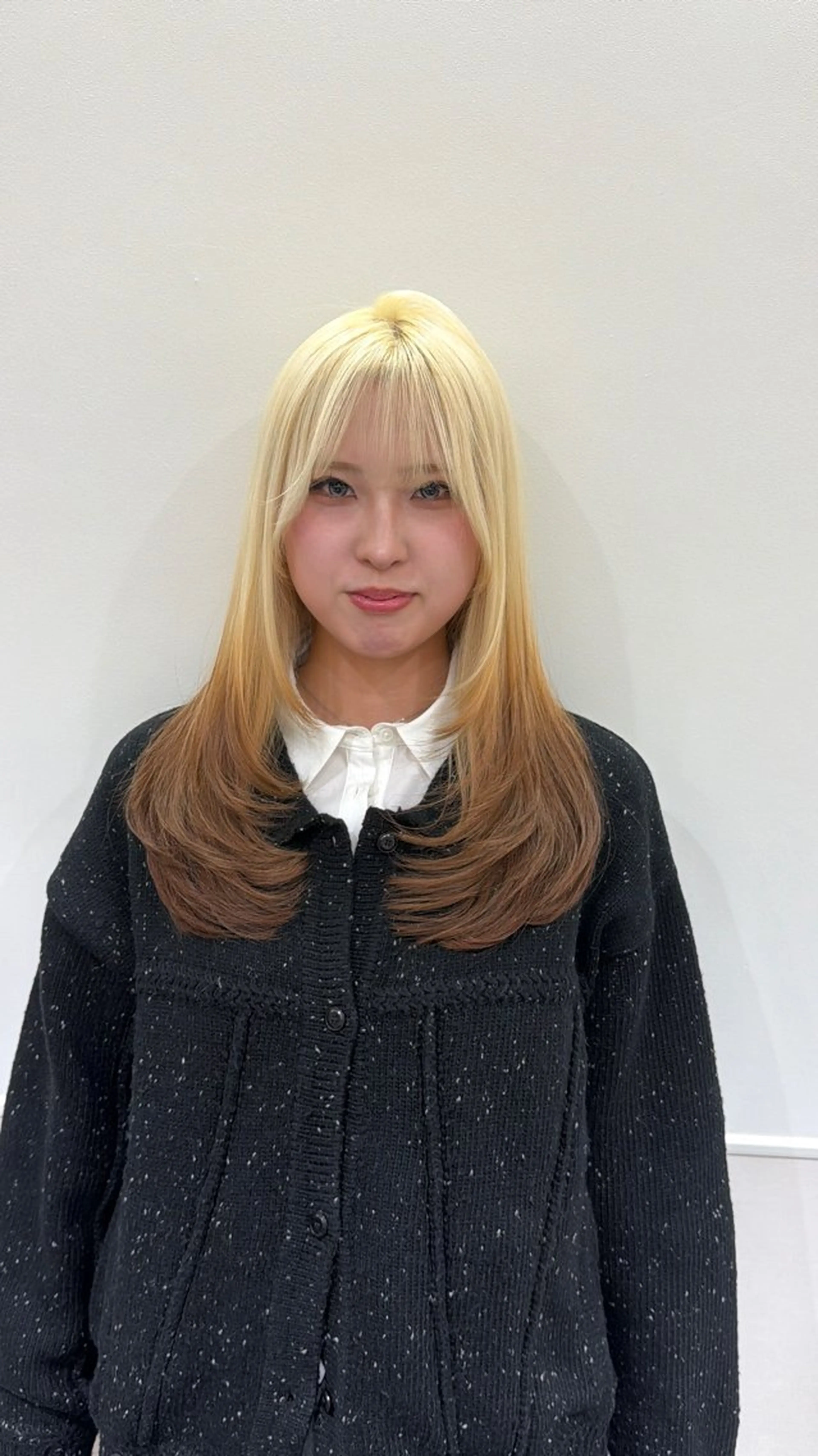 ミディアム カラー カット ヘアカラー 顔周り/透明感/銀座 🩵りのせのヘアスタイル