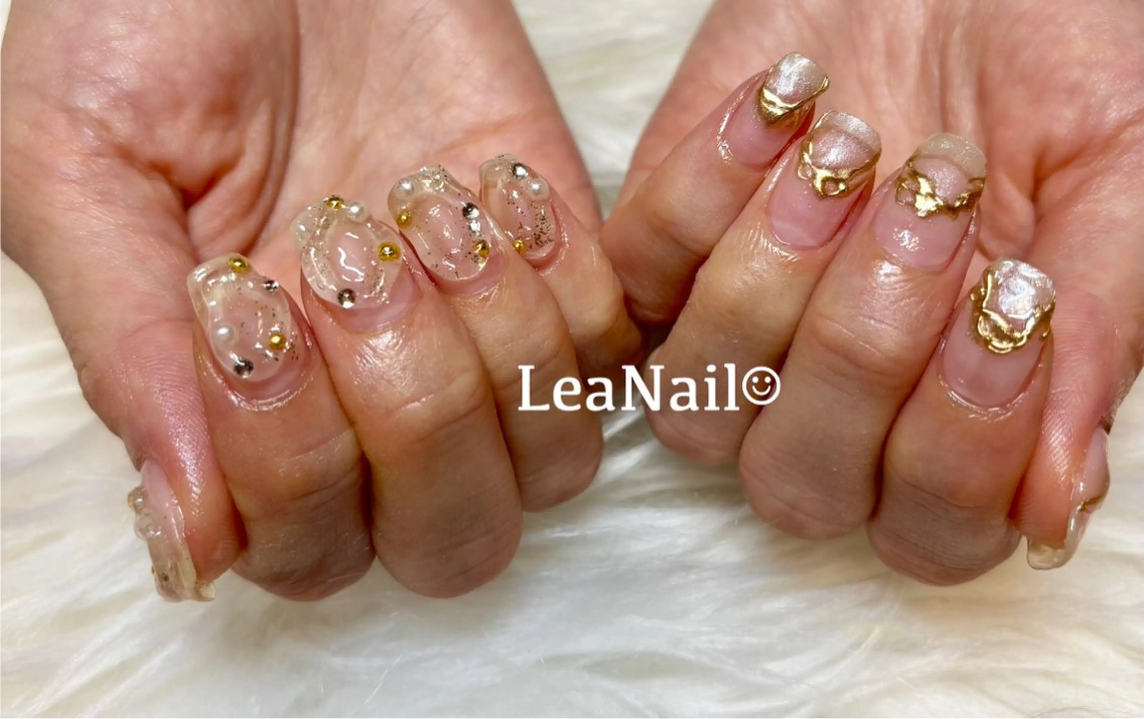 ネイル ミラーネイル ぷっくりネイル Lea Nailのネイルデザイン
