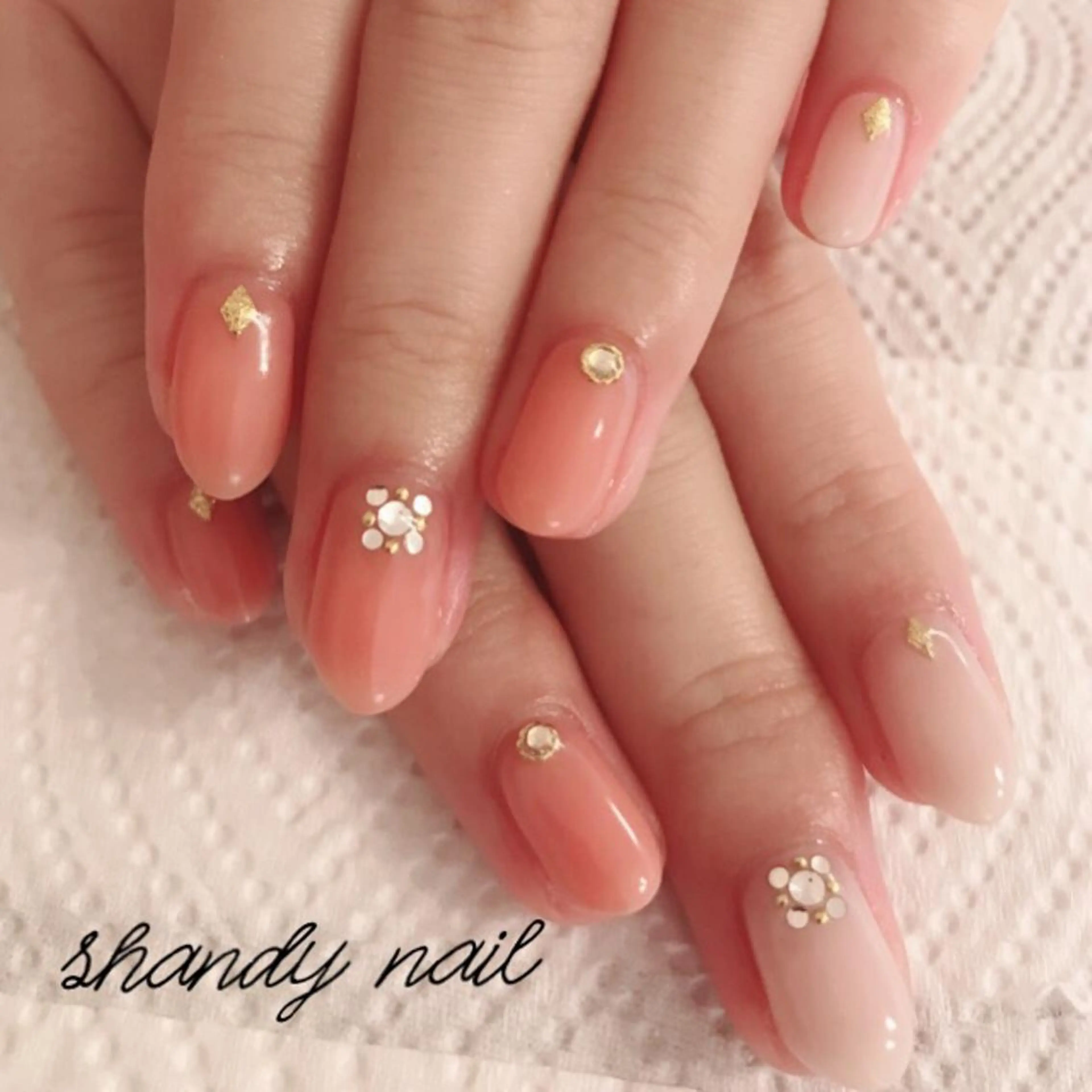 ミディアム shandy nailのネイルデザイン